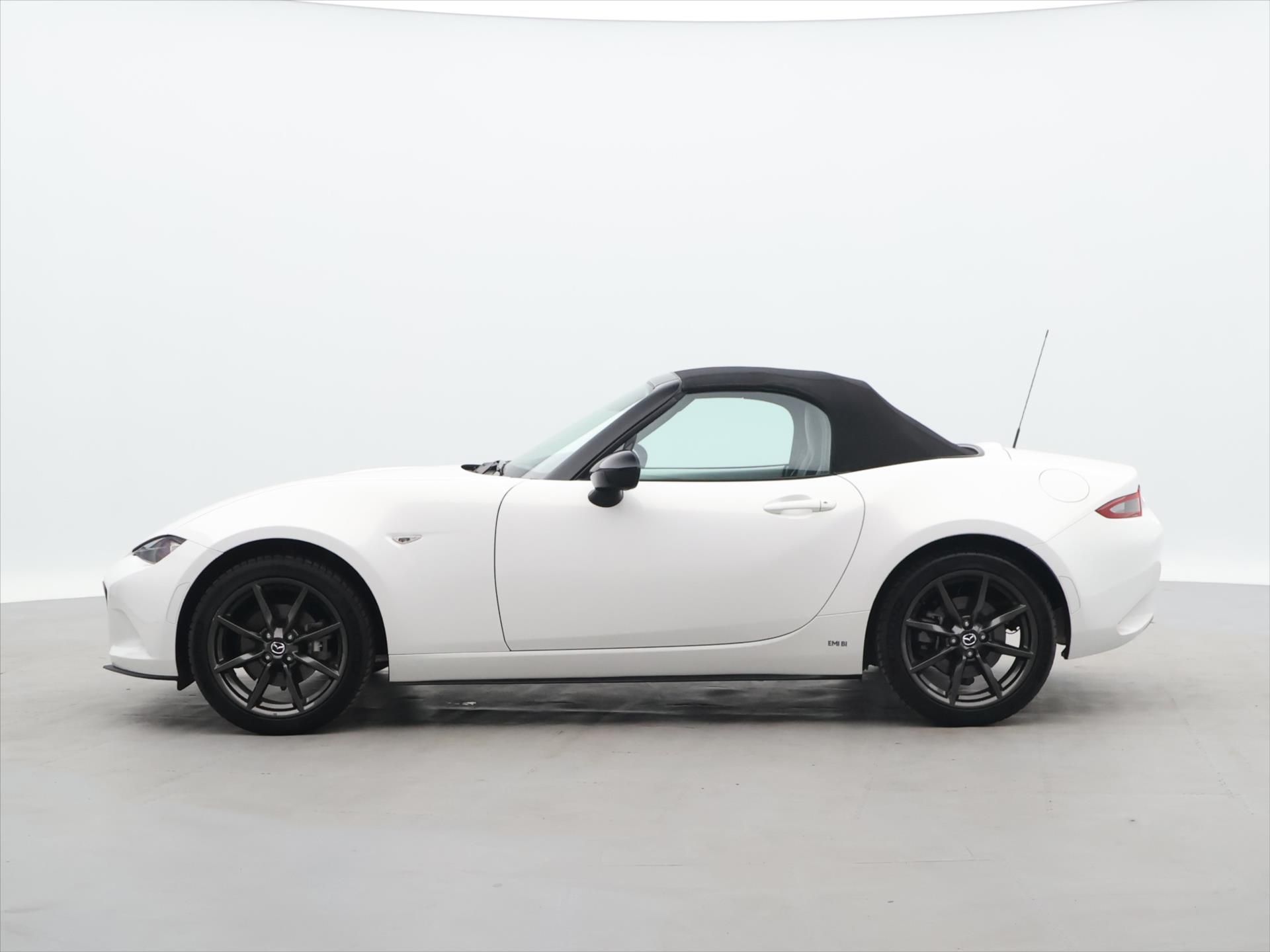 Mazda MX-5, 2,0 Skyactiv-G160 118kW Revolu - fotka 4