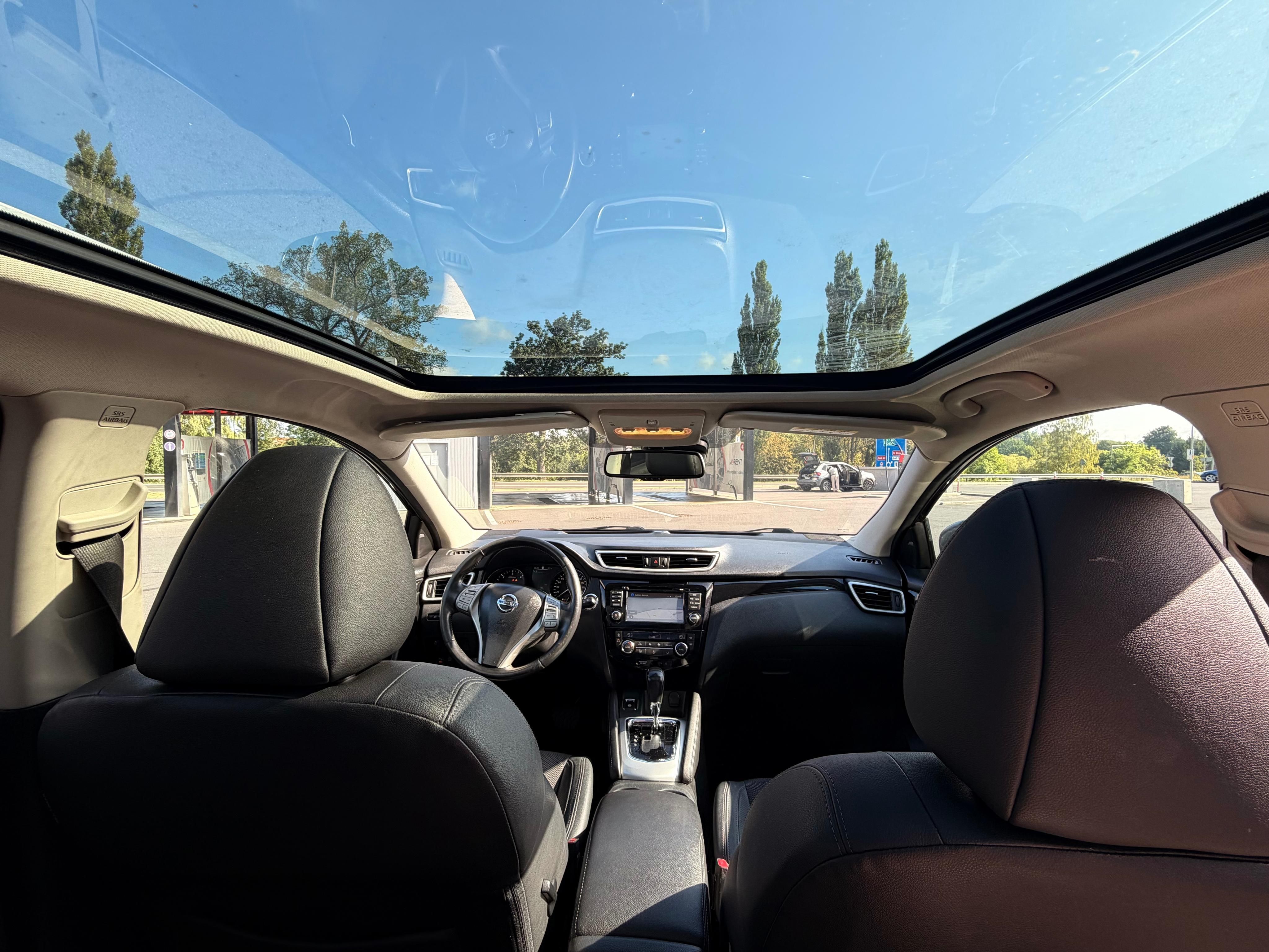 Nissan Qashqai, 1.6DCi,Tekna,AT,panor - fotka 5