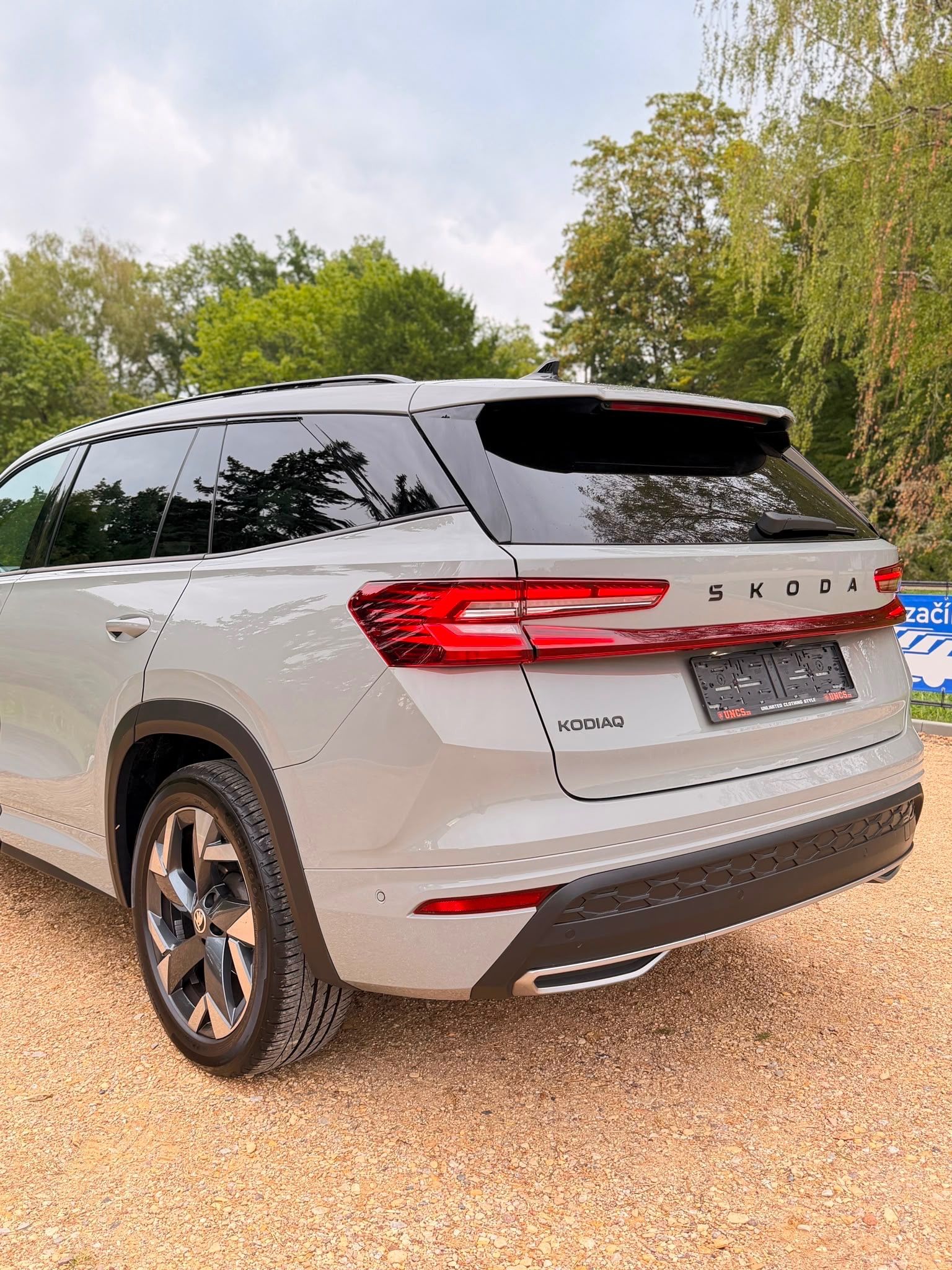 Škoda Kodiaq, ŠKODA KODIAQ SPORTLINE 2.0 TDI - fotka 3