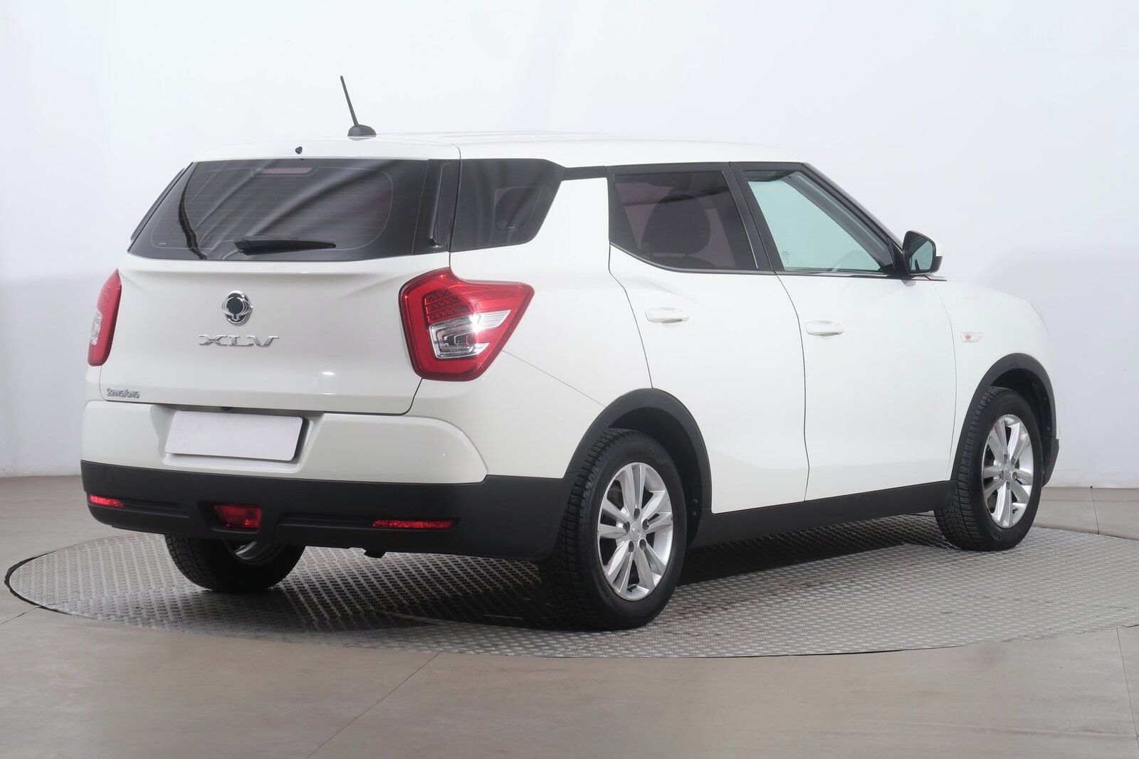 SsangYong XLV, 1.6 e-XGi, Serv.kniha - fotka 5