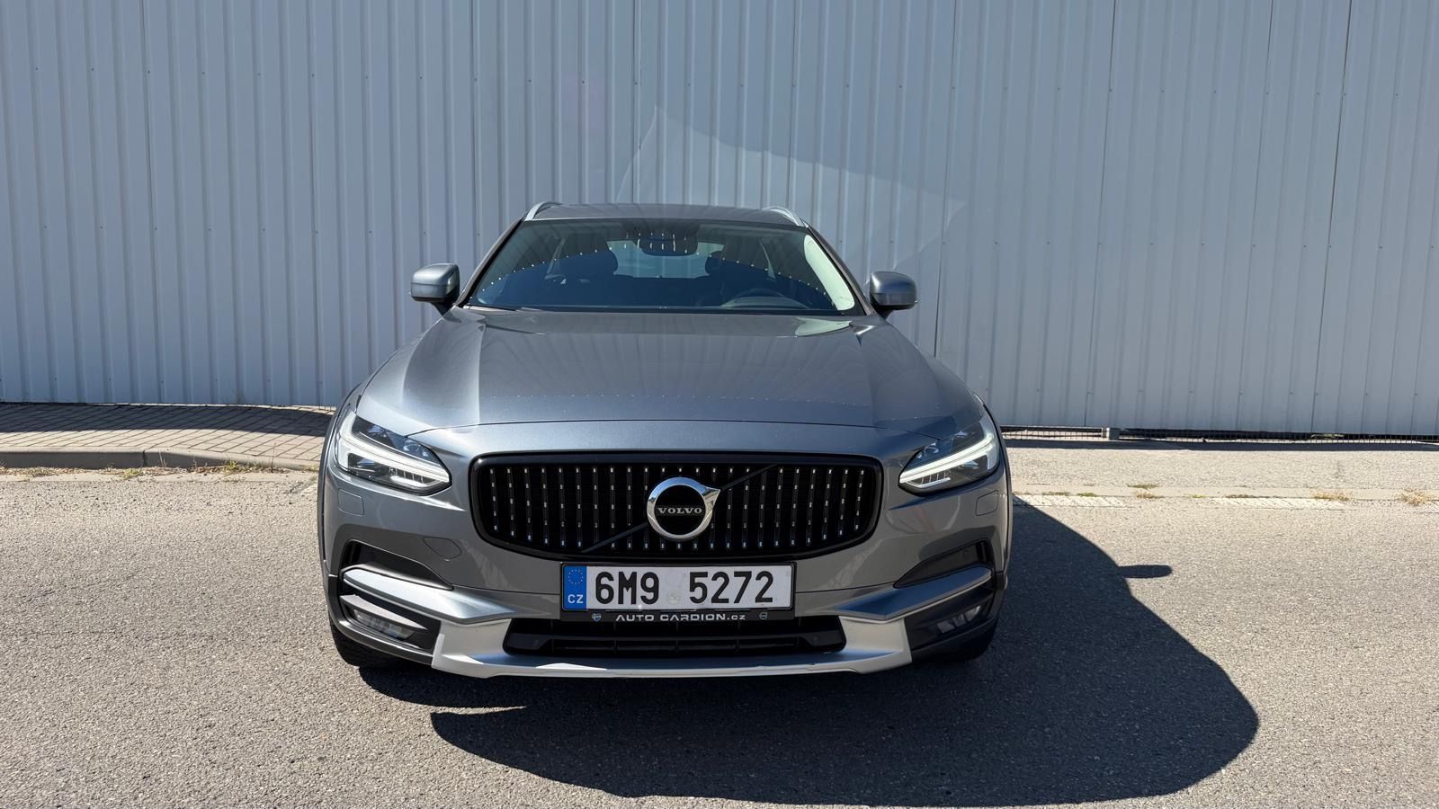 Volvo V90, CROSS COUNTRY D4 AWD POLESTAR - fotka 3