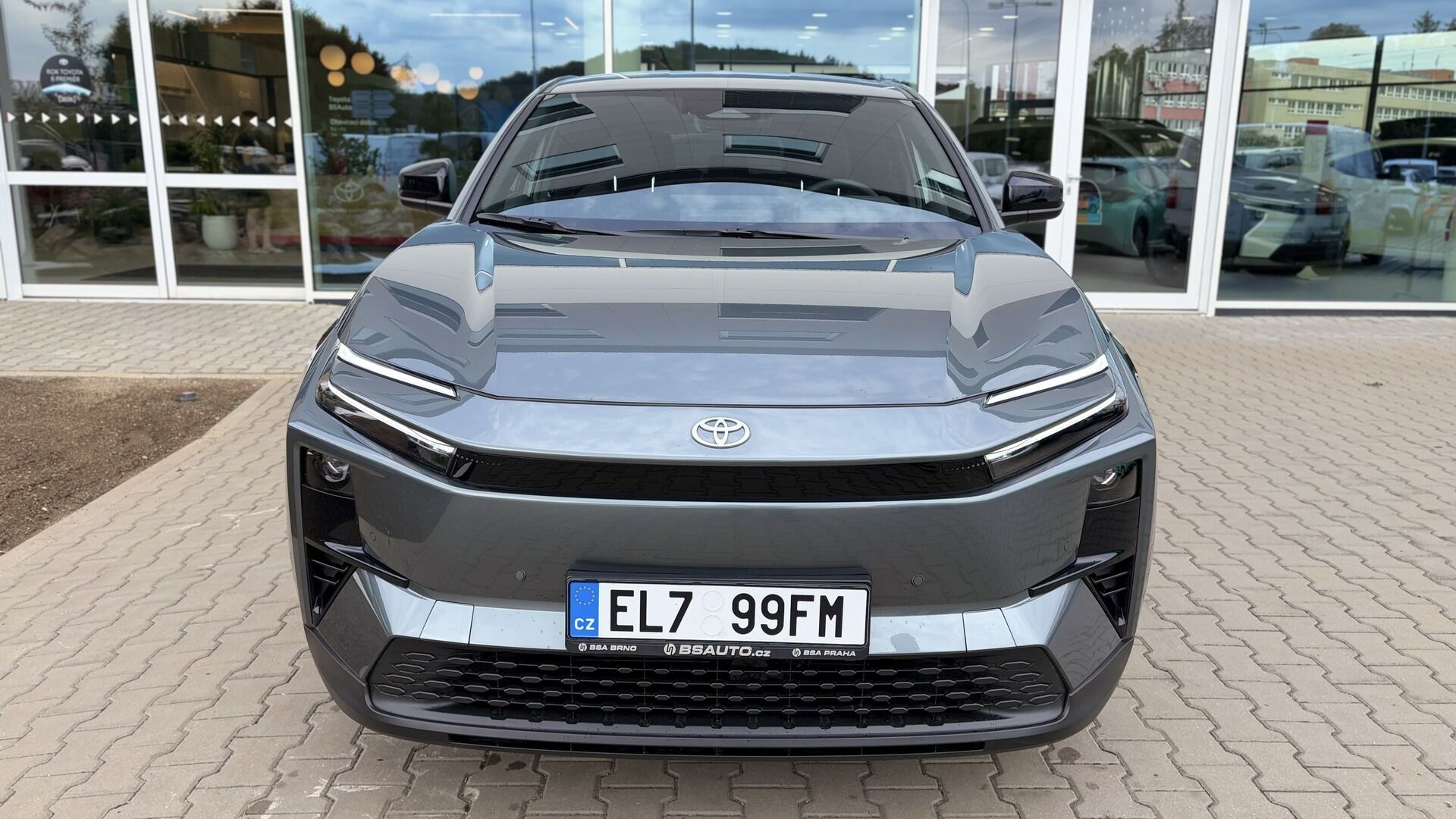 Toyota C-HR, Style 73 kWh FWD - fotka 2