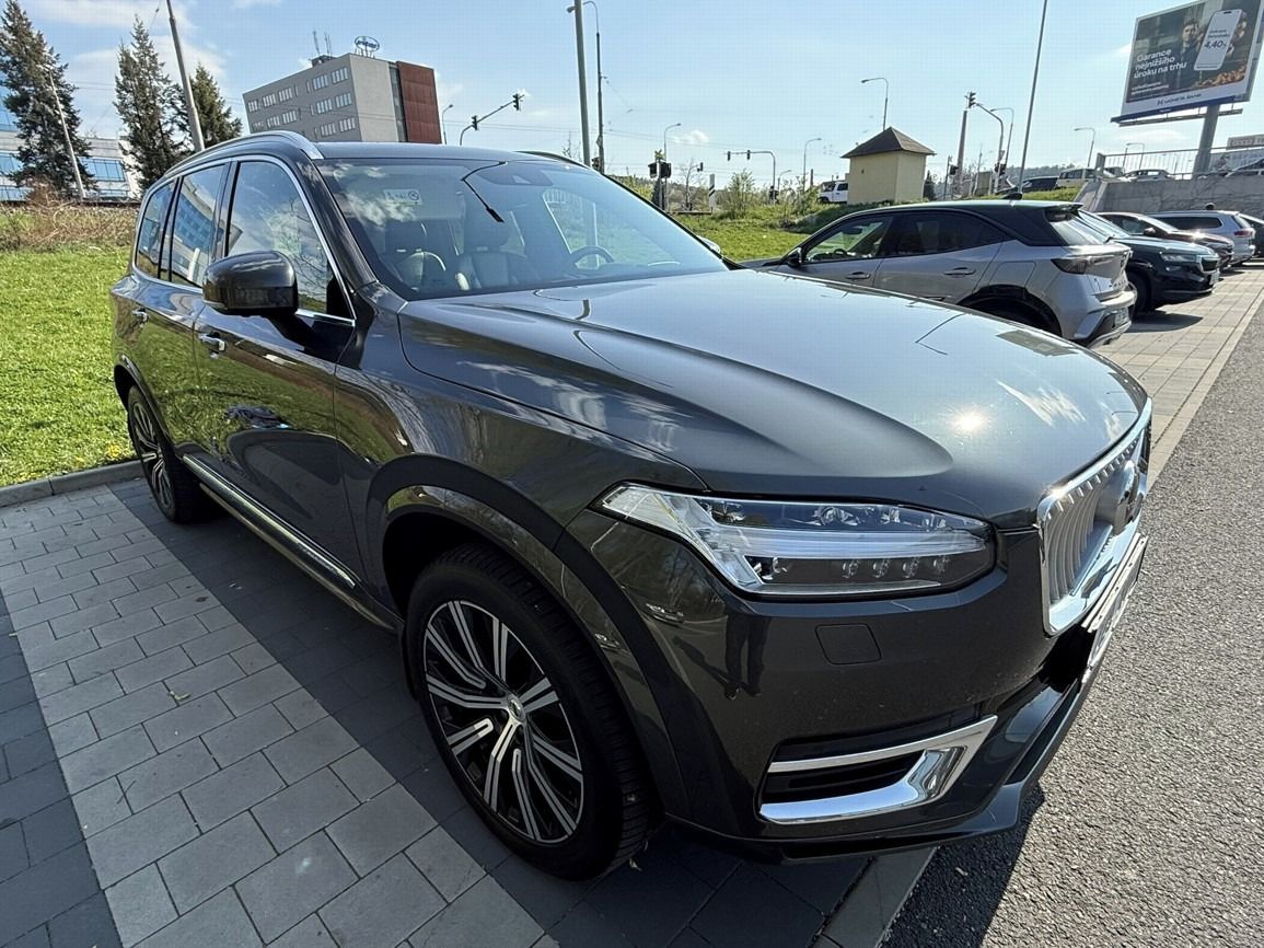 Volvo XC90, T8 AWD INSCRIPTION 7-míst DPH - fotka 2