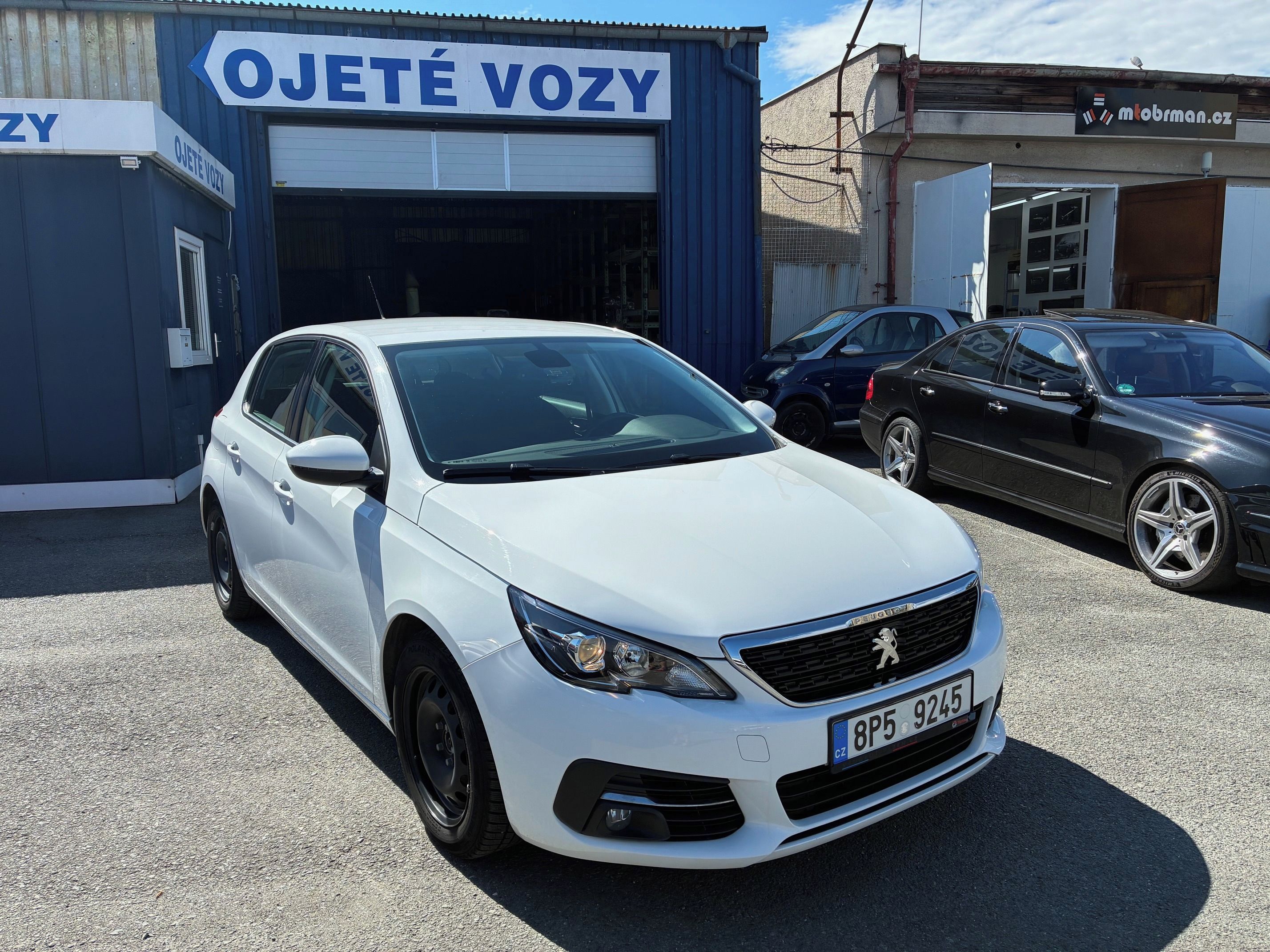 Peugeot 308, Active 1,2 PureTech110k-záruka - fotka 2