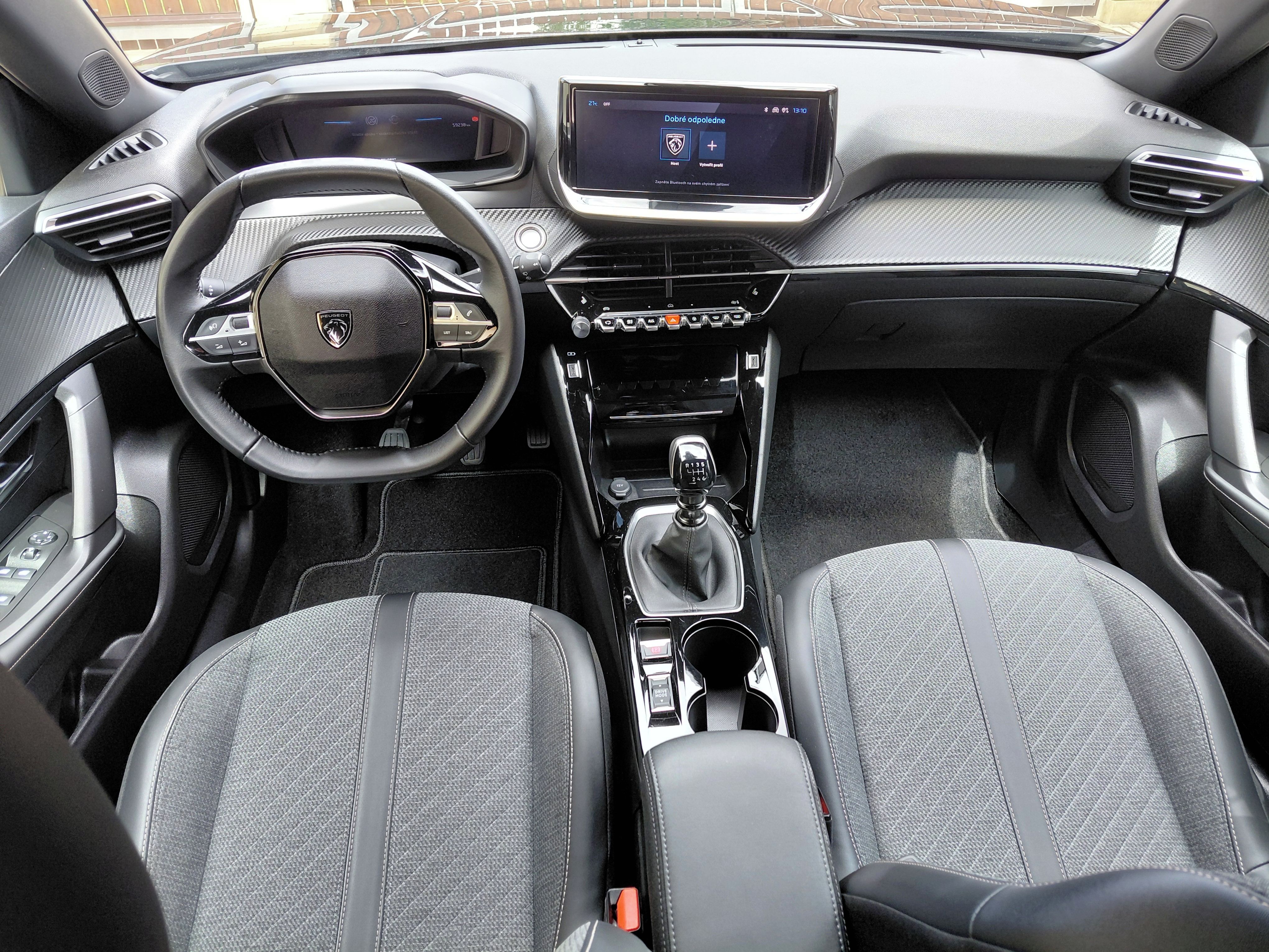 Peugeot 2008, 100k, 6x rychl., NAVI - fotka 5