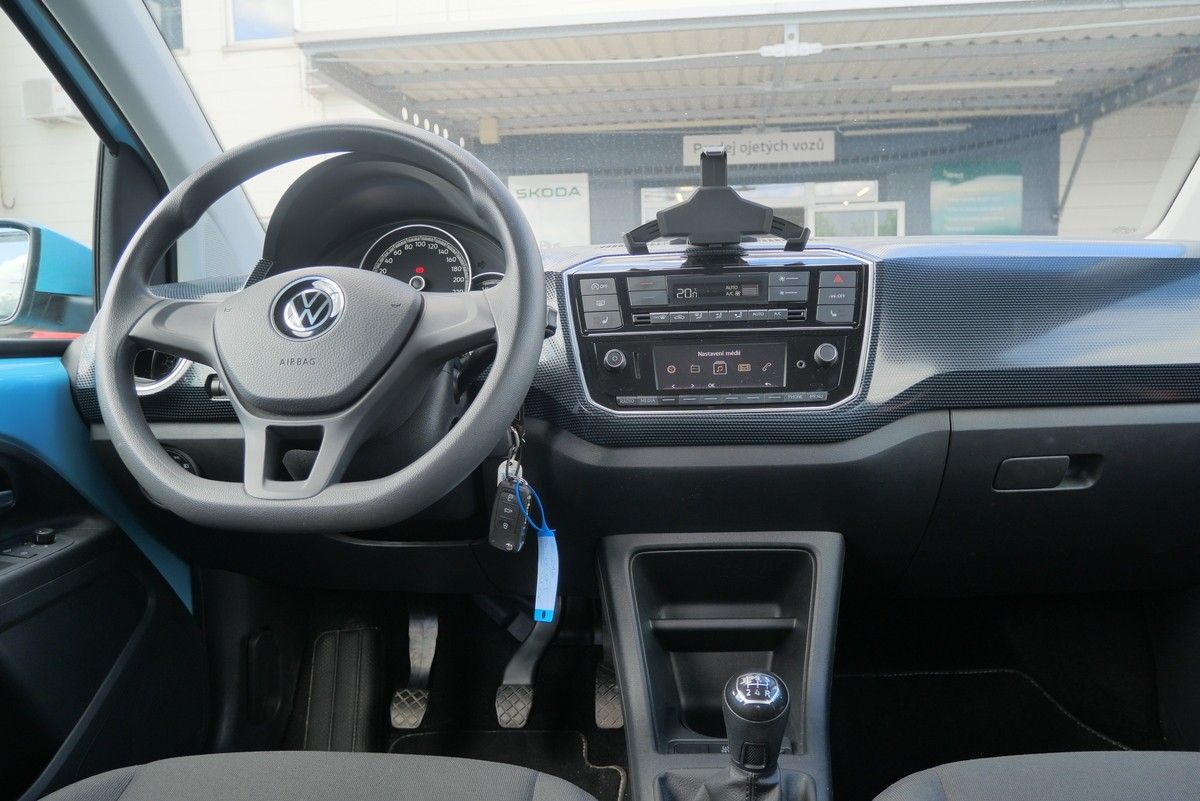 Volkswagen Up!, 1.0i MPI 48 kW - fotka 6
