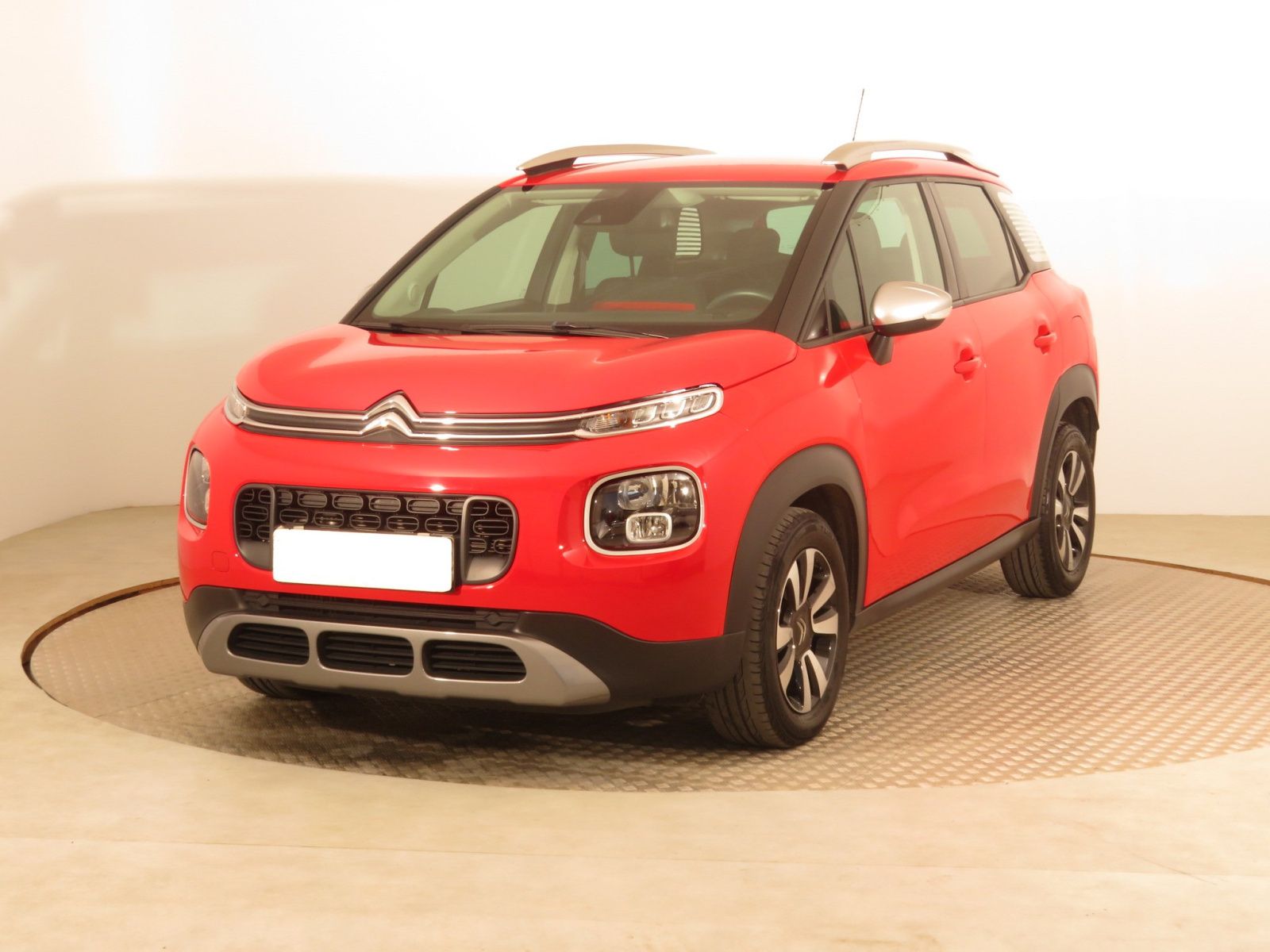 Citroën C3 Aircross, 1.2 PureTech, Shine - fotka 3