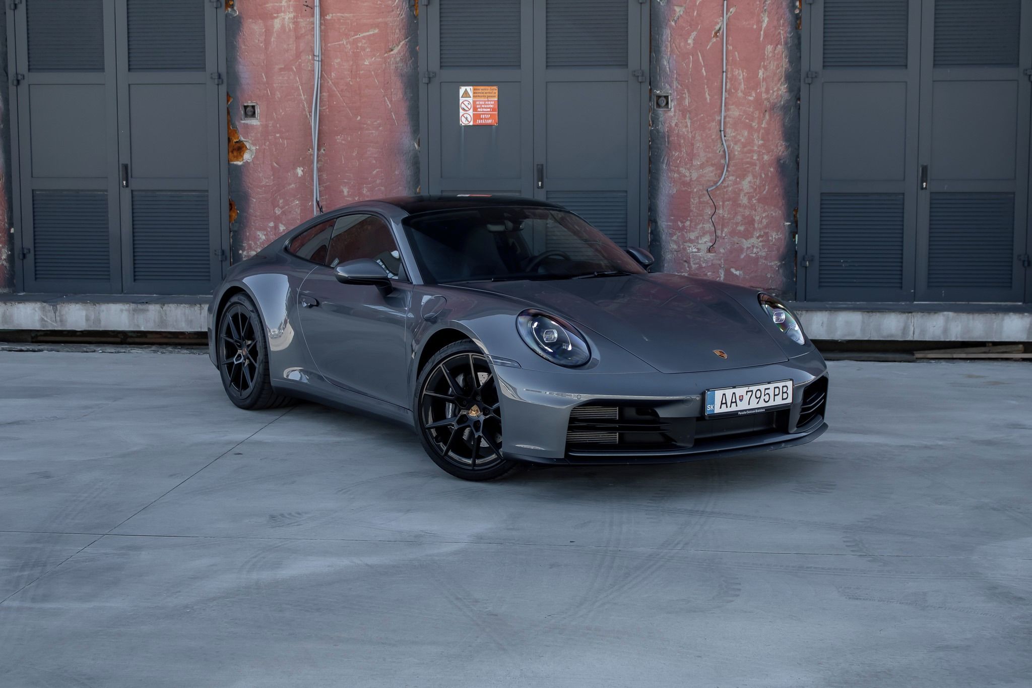 Porsche 911, Carrera 992.2 Bose/Pano/SportC - fotka 2
