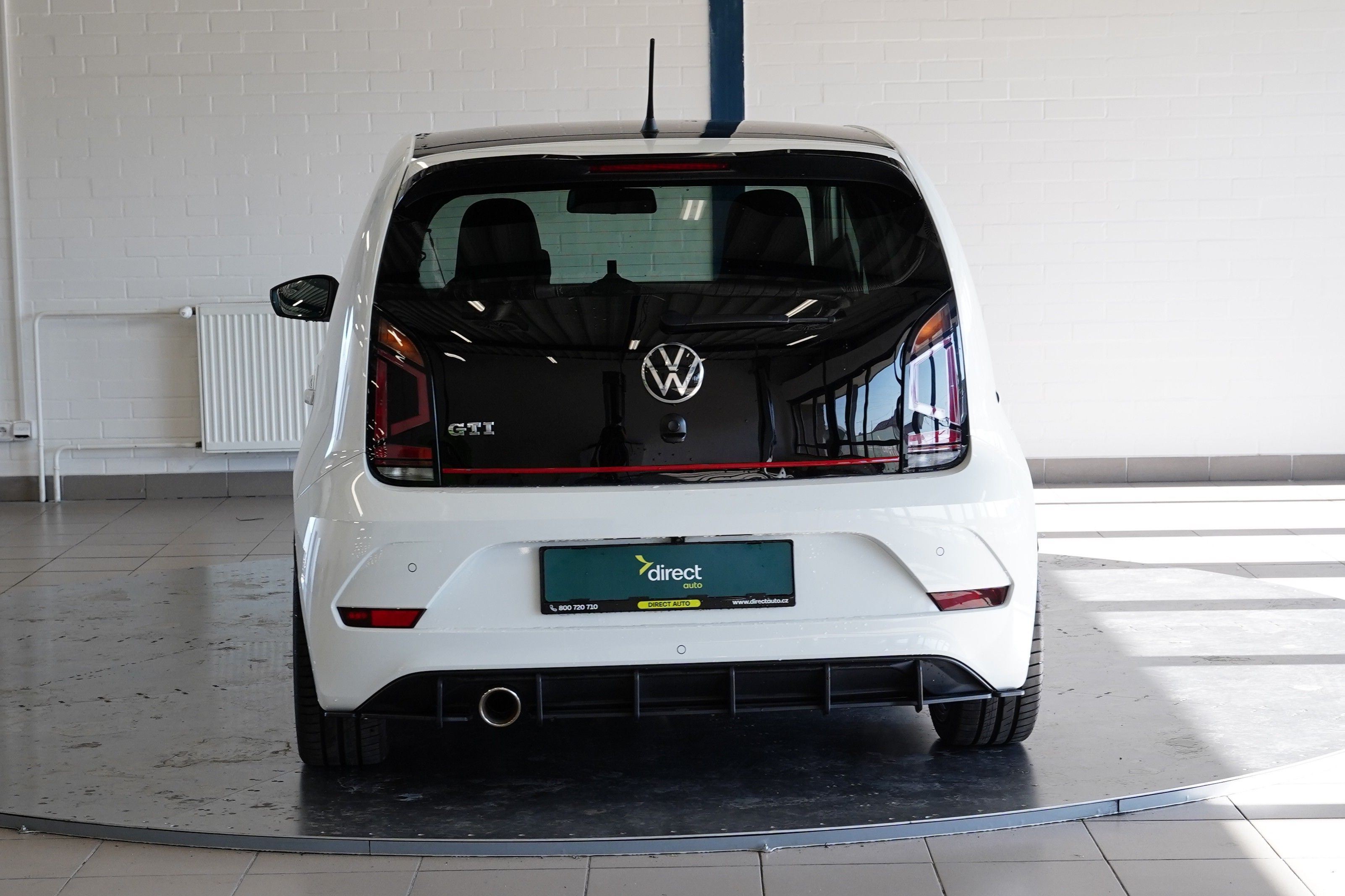Volkswagen Up!, 1.0 TSI 85 kW GTI - fotka 5