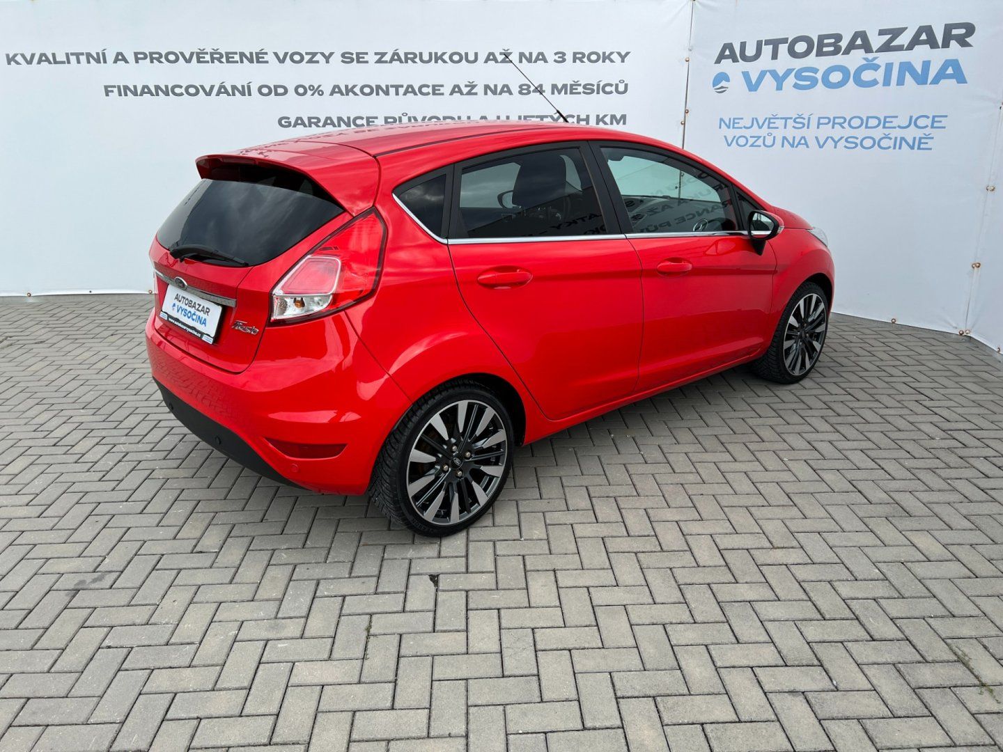 Ford Fiesta, 1.0i 74kW Titanium! Tažné! - fotka 4