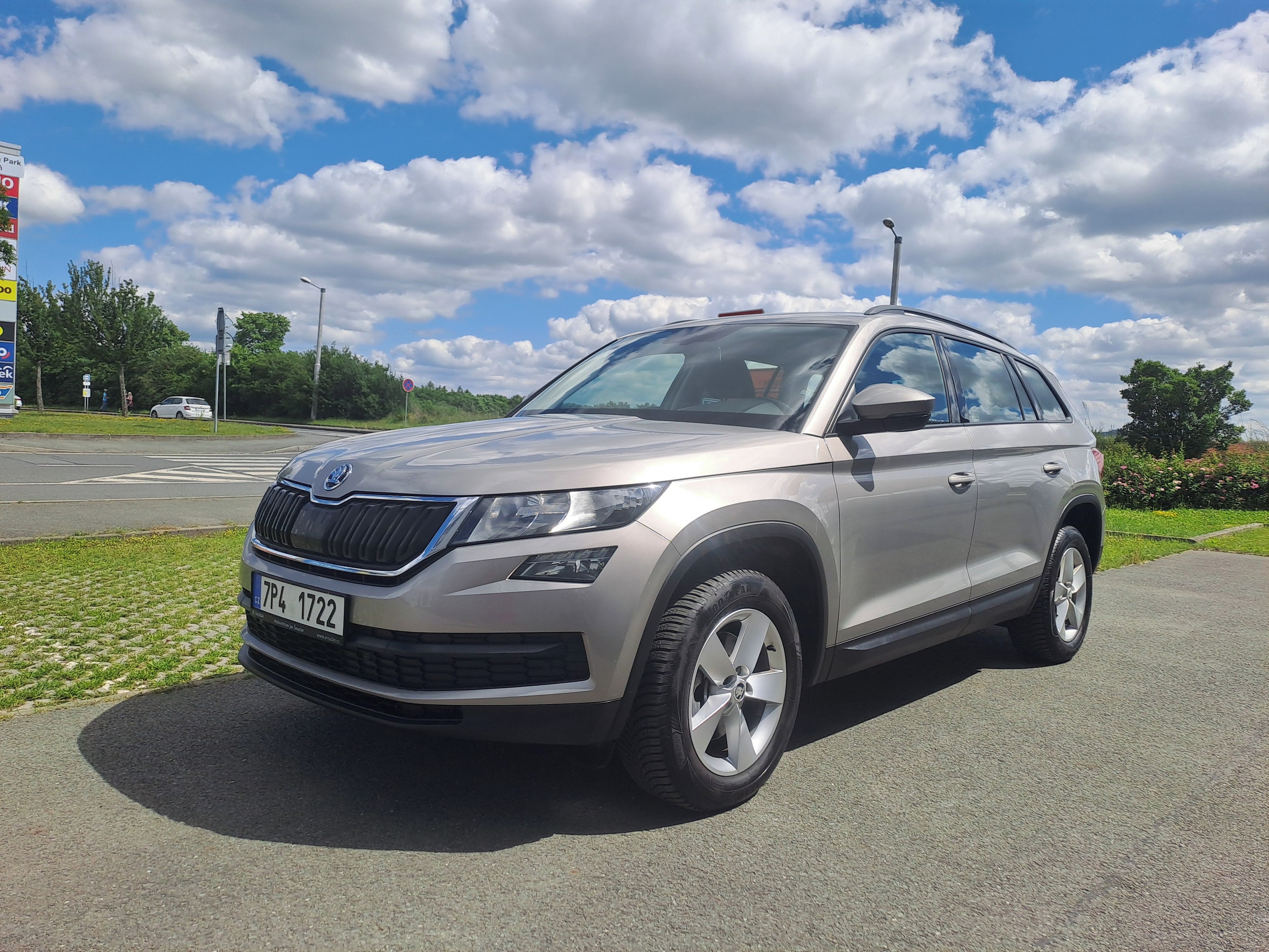 Škoda Kodiaq, 2.0TDI 110KW MANUAL 1.MAJ+KOLA - fotka 3