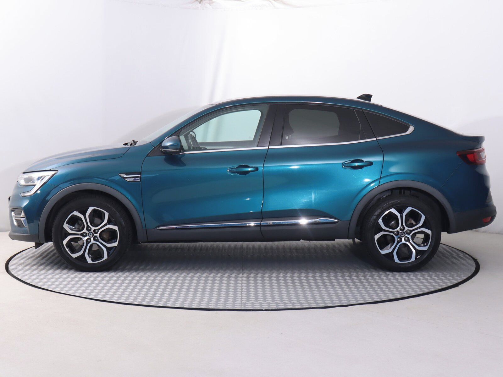 Renault Arkana, E-Tech, Automat, Serv.kniha - fotka 3