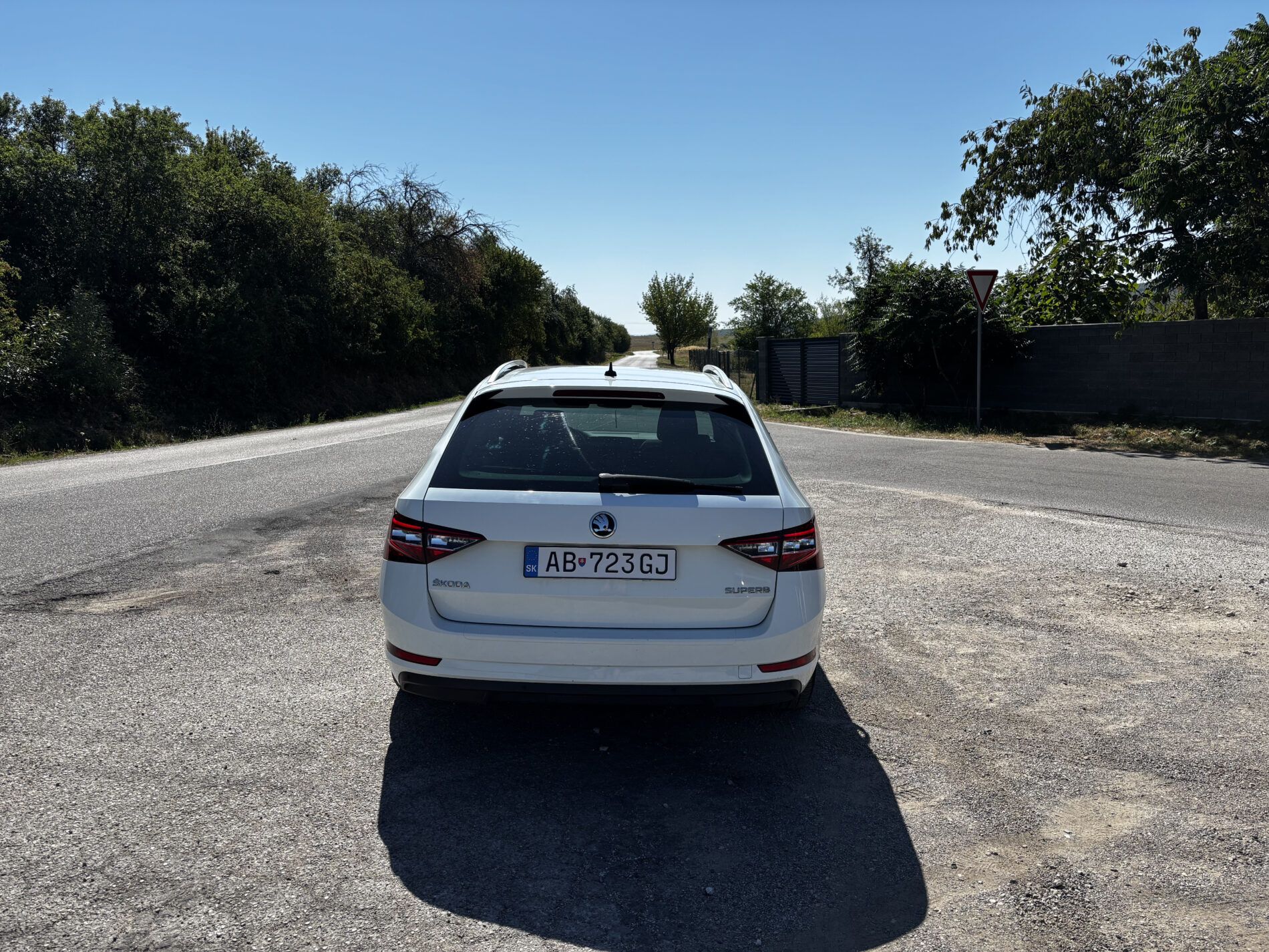 Škoda Superb - fotka 6