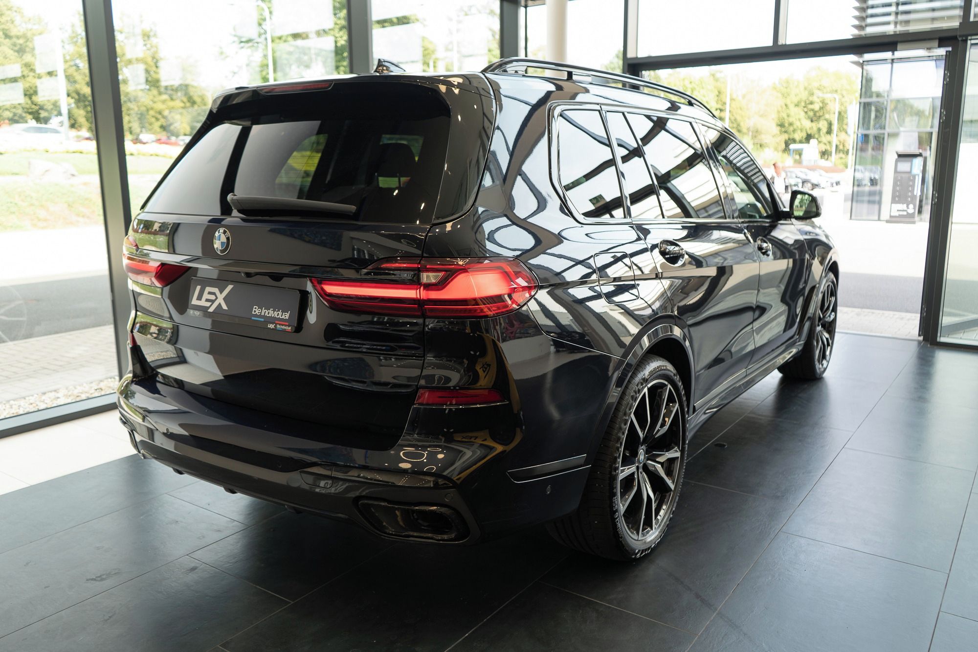 BMW X7, xDrive40i - fotka 5
