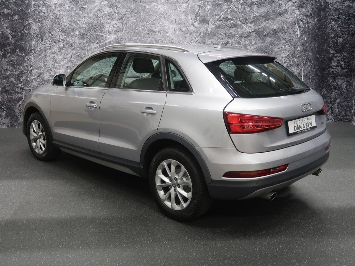 Audi Q3, 2,0 TFSi 162 KW S-tronic Quatt - fotka 4