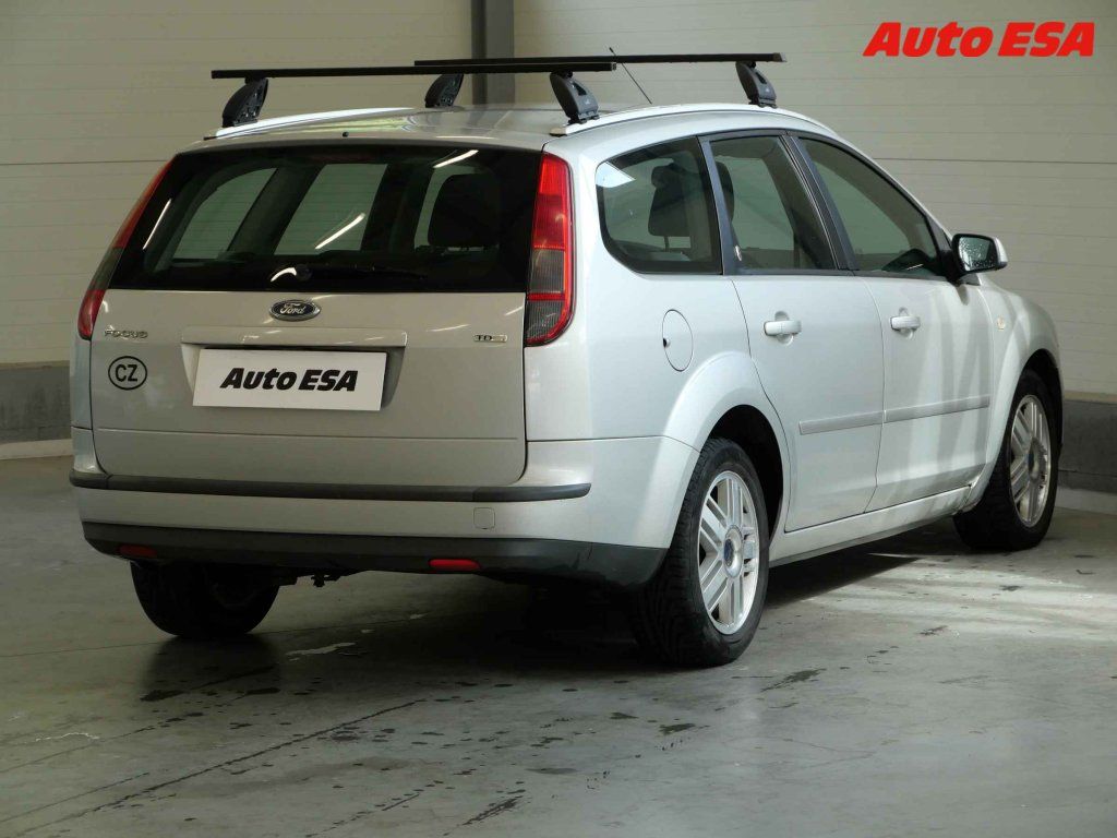 Ford Focus, 1.8TDCi - fotka 4