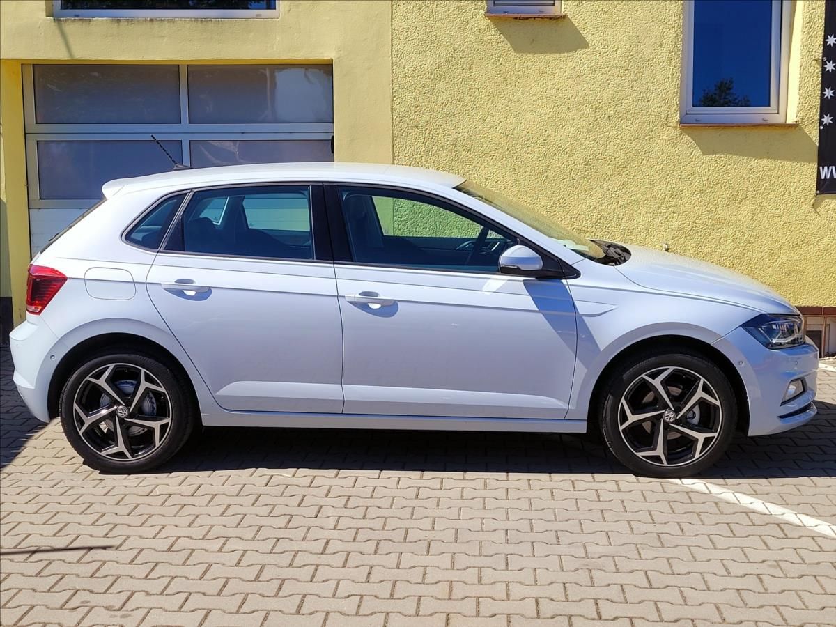 Volkswagen Polo, 1,0 DSG Highline CEBIA - fotka 6