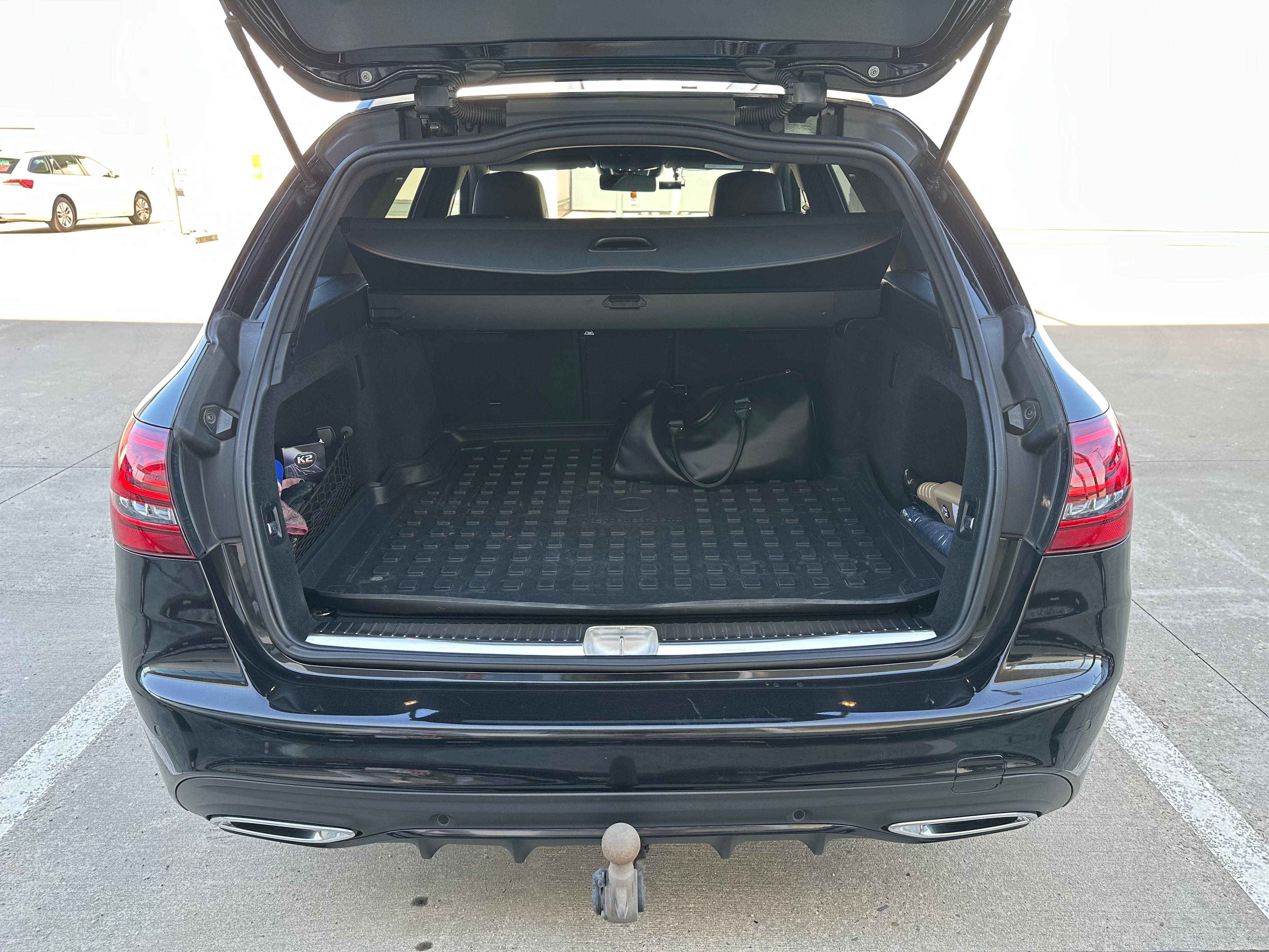 Mercedes-Benz Třídy C, MB Mercedes C220d AMG 2021 143 - fotka 3