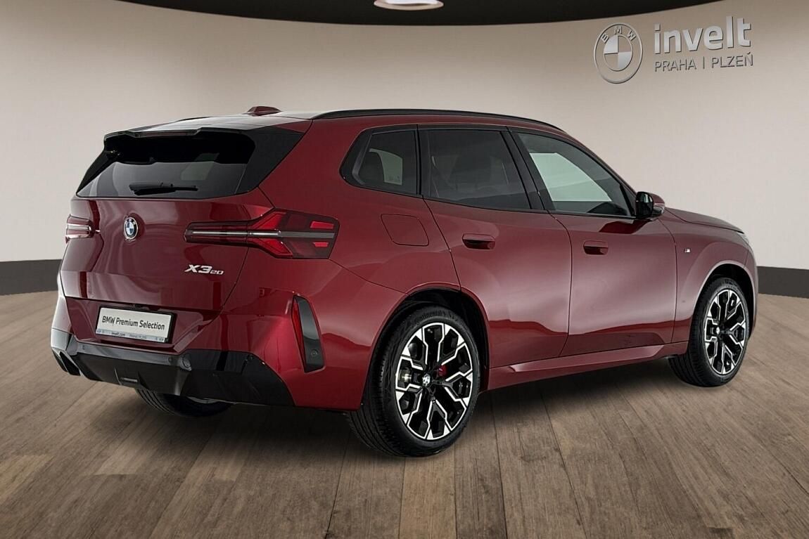 BMW X3, xDrive20 - fotka 3