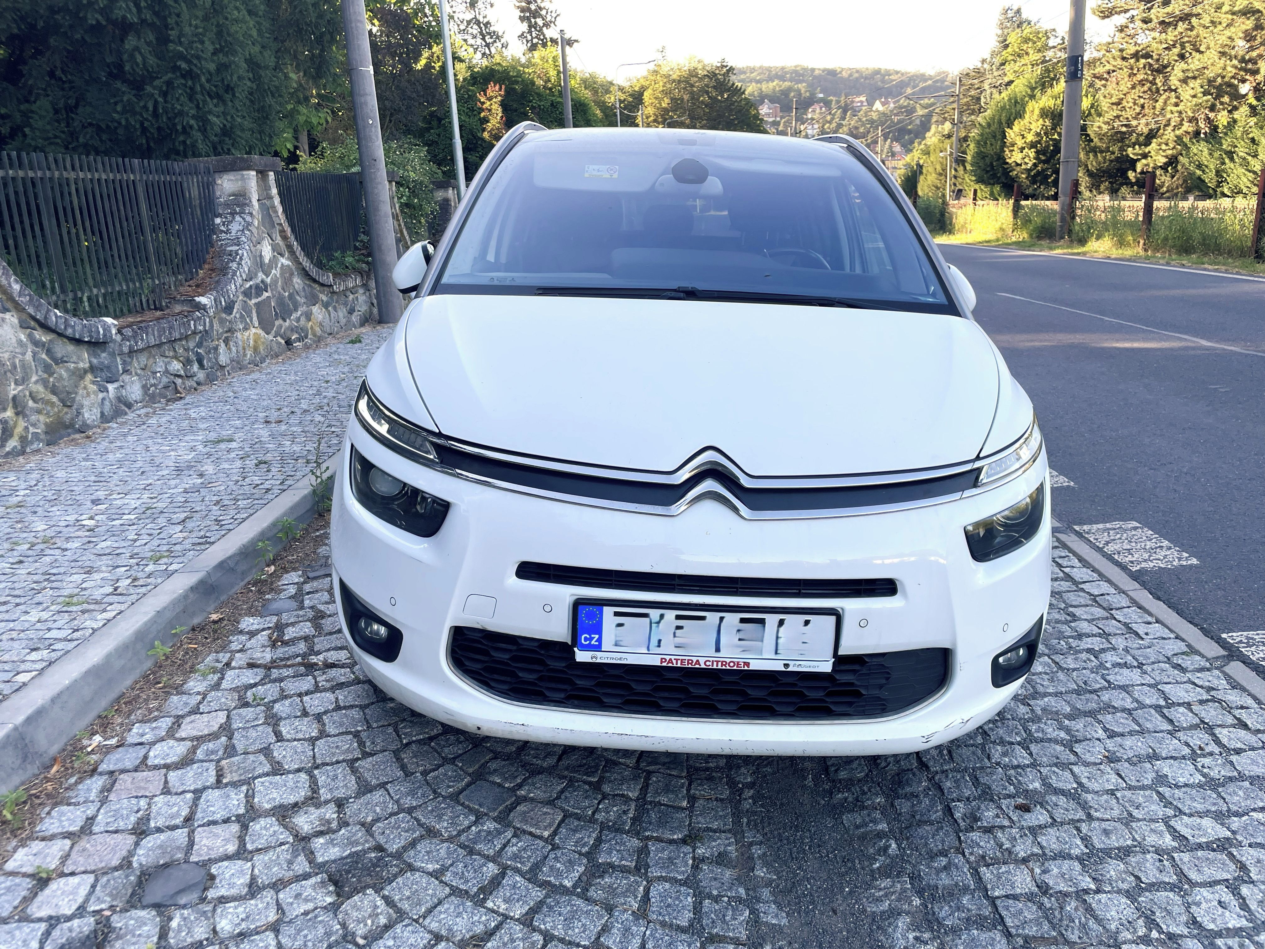 Citroën Grand C4 Picasso, 2.0 HDi, automat, 5místný