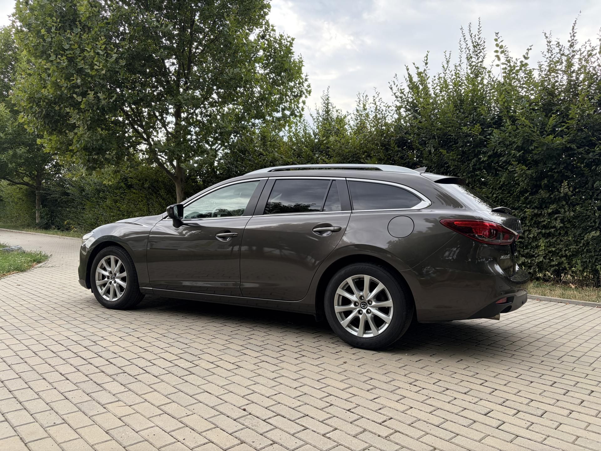 Mazda 6, 2.2 D SKYACTIVE 110kw - fotka 6