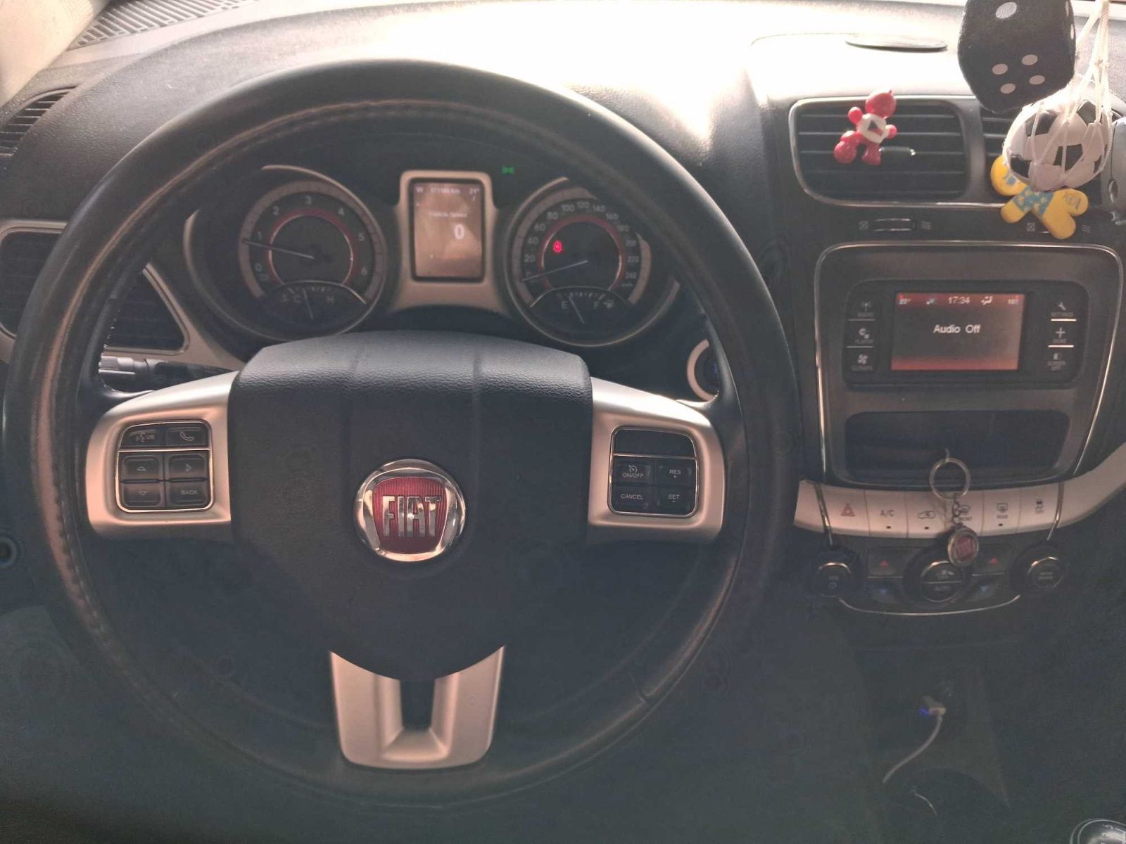 Fiat Freemont, 2.0 MultiJet, 7 míst - fotka 3
