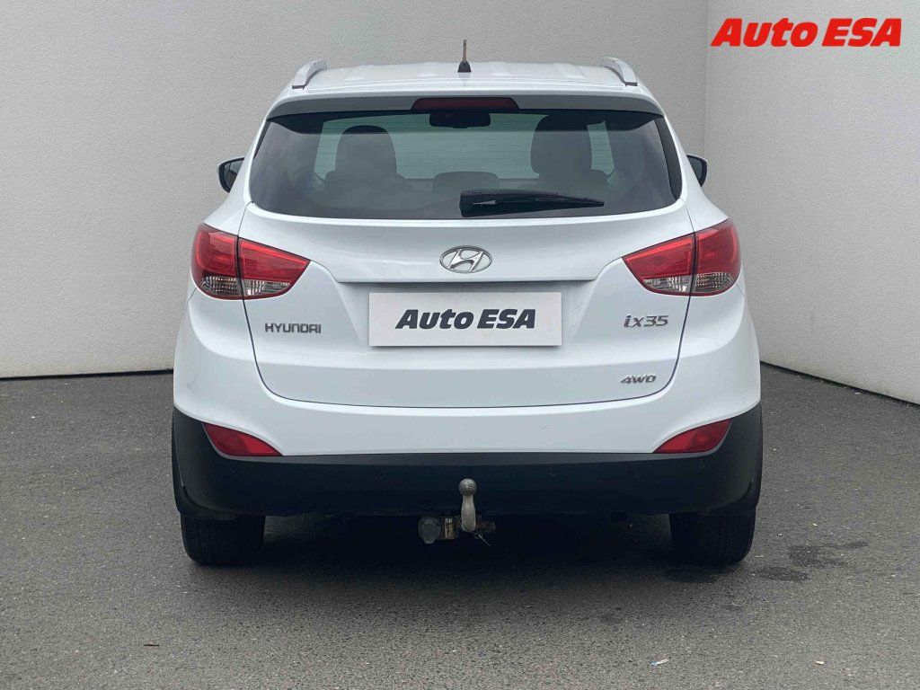 Hyundai ix35, 2.0 i,ČR - fotka 5