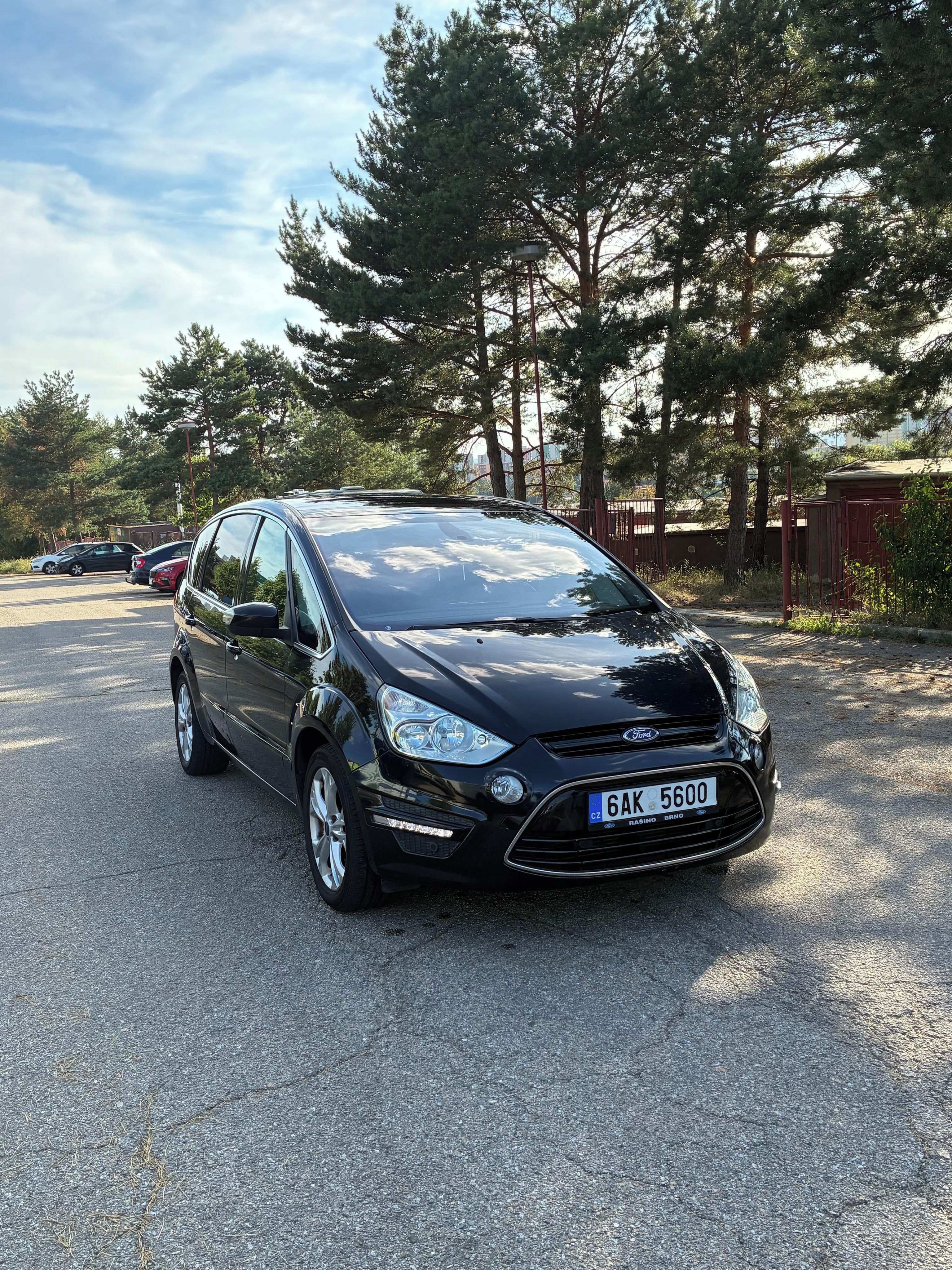 Ford S-MAX, Ford S-MAX 2.0 TDCI 120kw - fotka 3