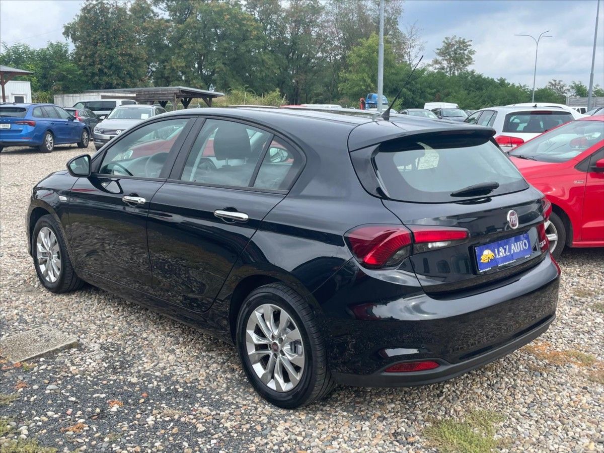 Fiat Tipo, 1,4 16 V - fotka 4