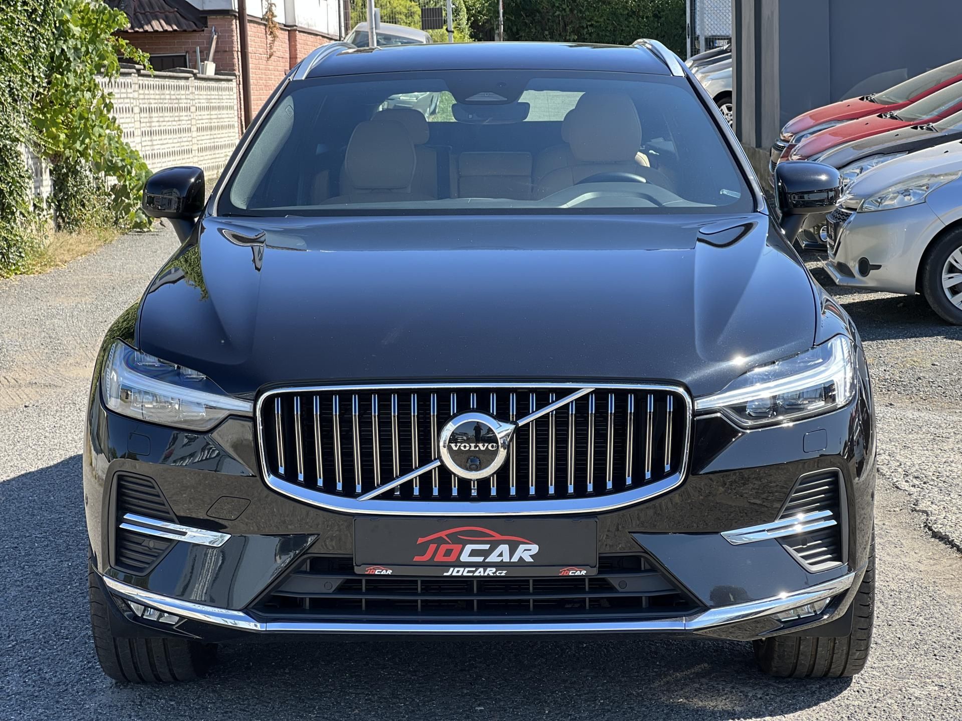 Volvo XC60, INSCRIPTION 2.0 B4 AWD ČR DPH - fotka 2