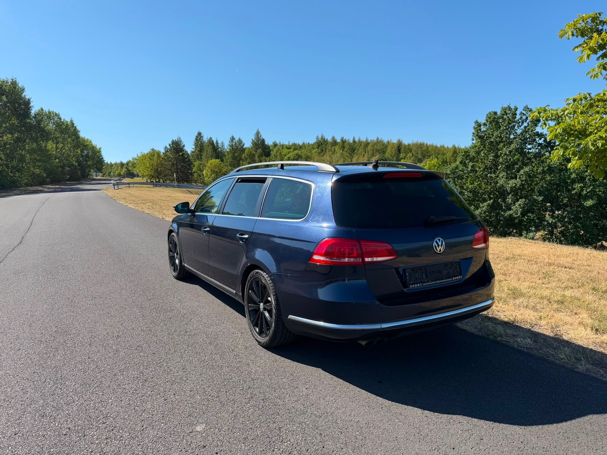 Volkswagen Passat, 2.0 tdi 4:4 combi - fotka 4