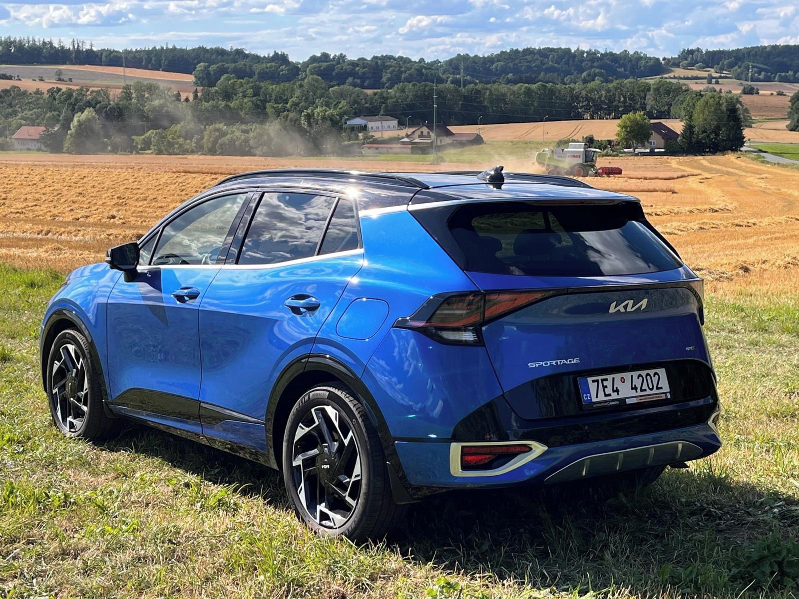 Kia Sportage, 1,6 T-GDi MHEV4x4DC GT Line - fotka 6
