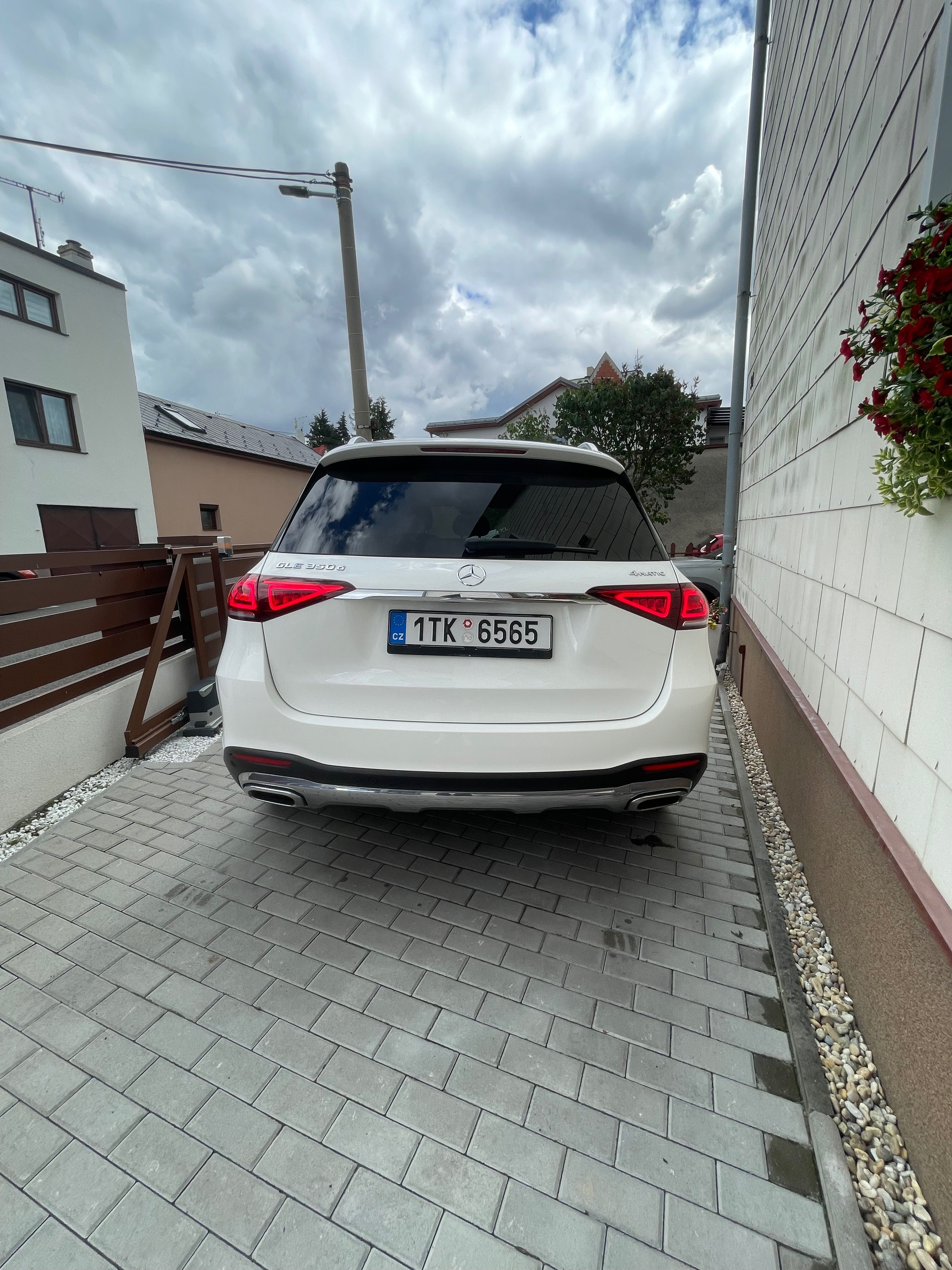 Mercedes-Benz GLE, Mercedes-Benz GLE prv. majitel - fotka 5