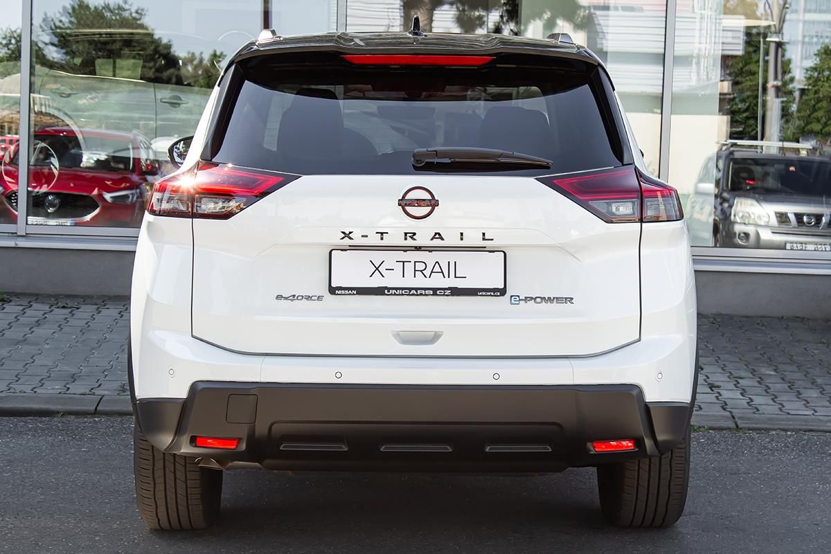 Nissan X-Trail, 1,5 e-POWER 213k e-4ORCE N-TRE - fotka 6