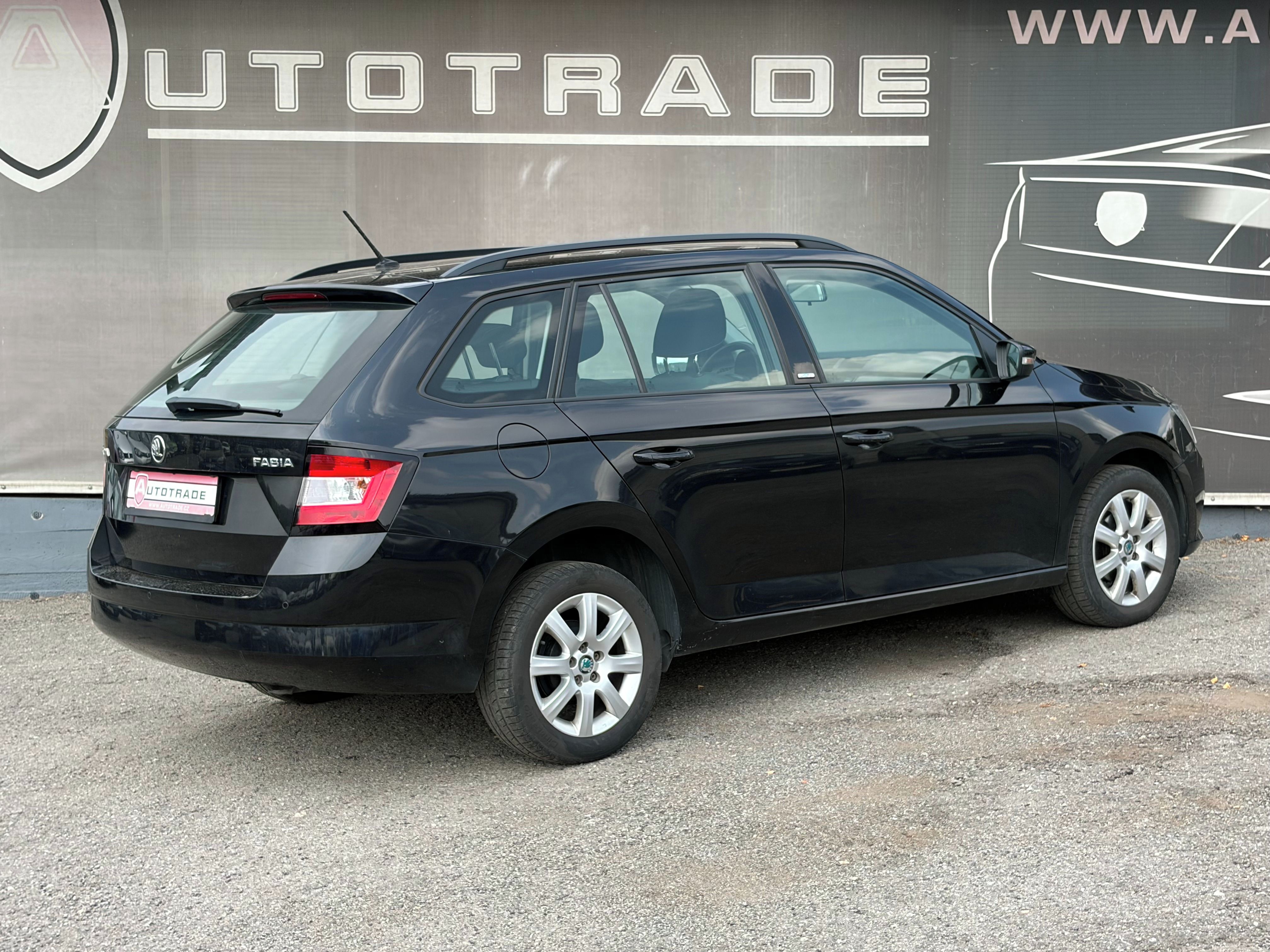 Škoda Fabia, 1.0MPi 55kW, Plný servis ŠKODA - fotka 4