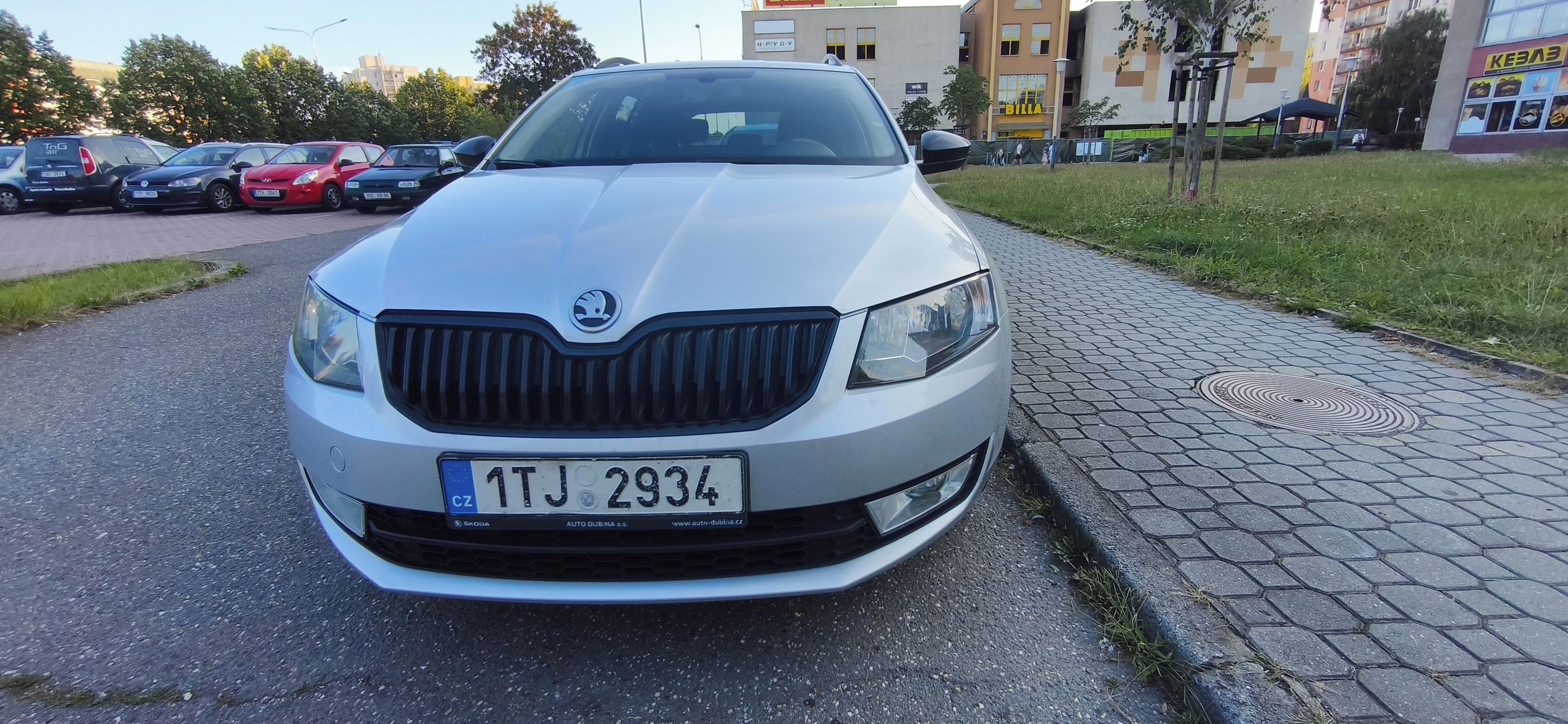 Škoda Octavia, Škoda Octavia 1,6 TDI, tažné - fotka 2