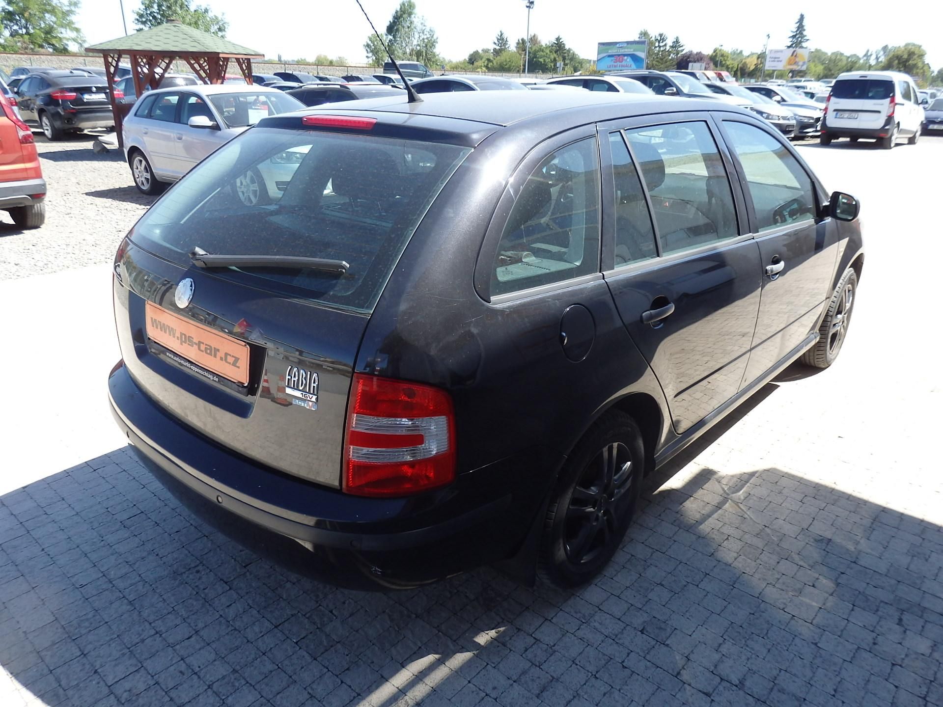 Škoda Fabia, 1.4 16V ABS, ZÁVĚS - fotka 4