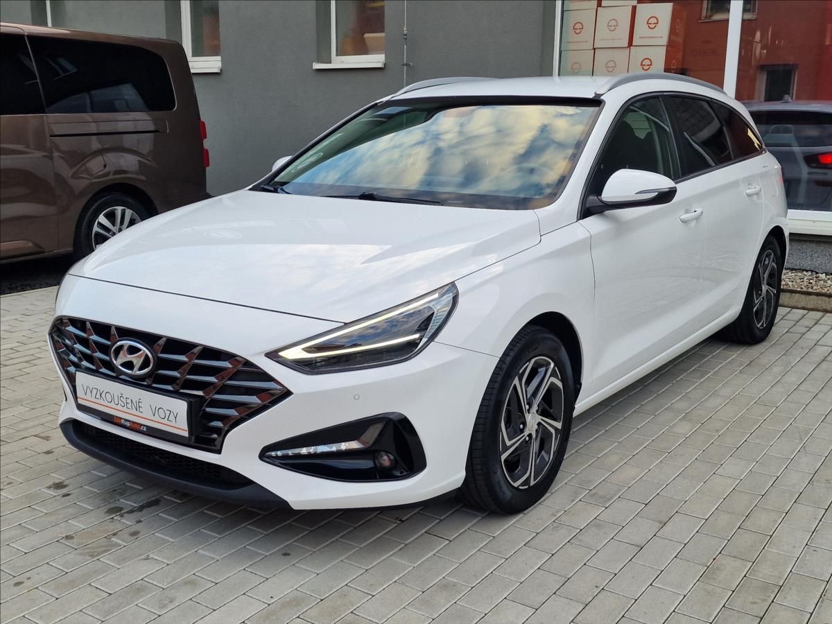 Hyundai i30, 1.0T-Gdi Smart Kombi,ČR,1.Maj - fotka 5