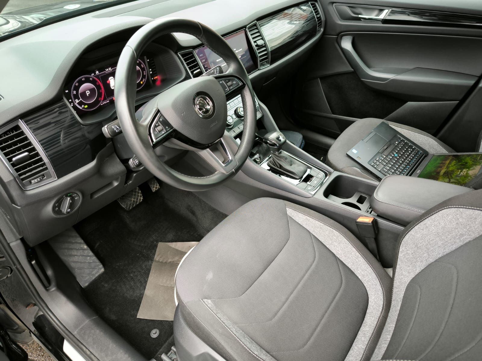 Škoda Kodiaq, 2.0 TDI DSG - super stav - fotka 4