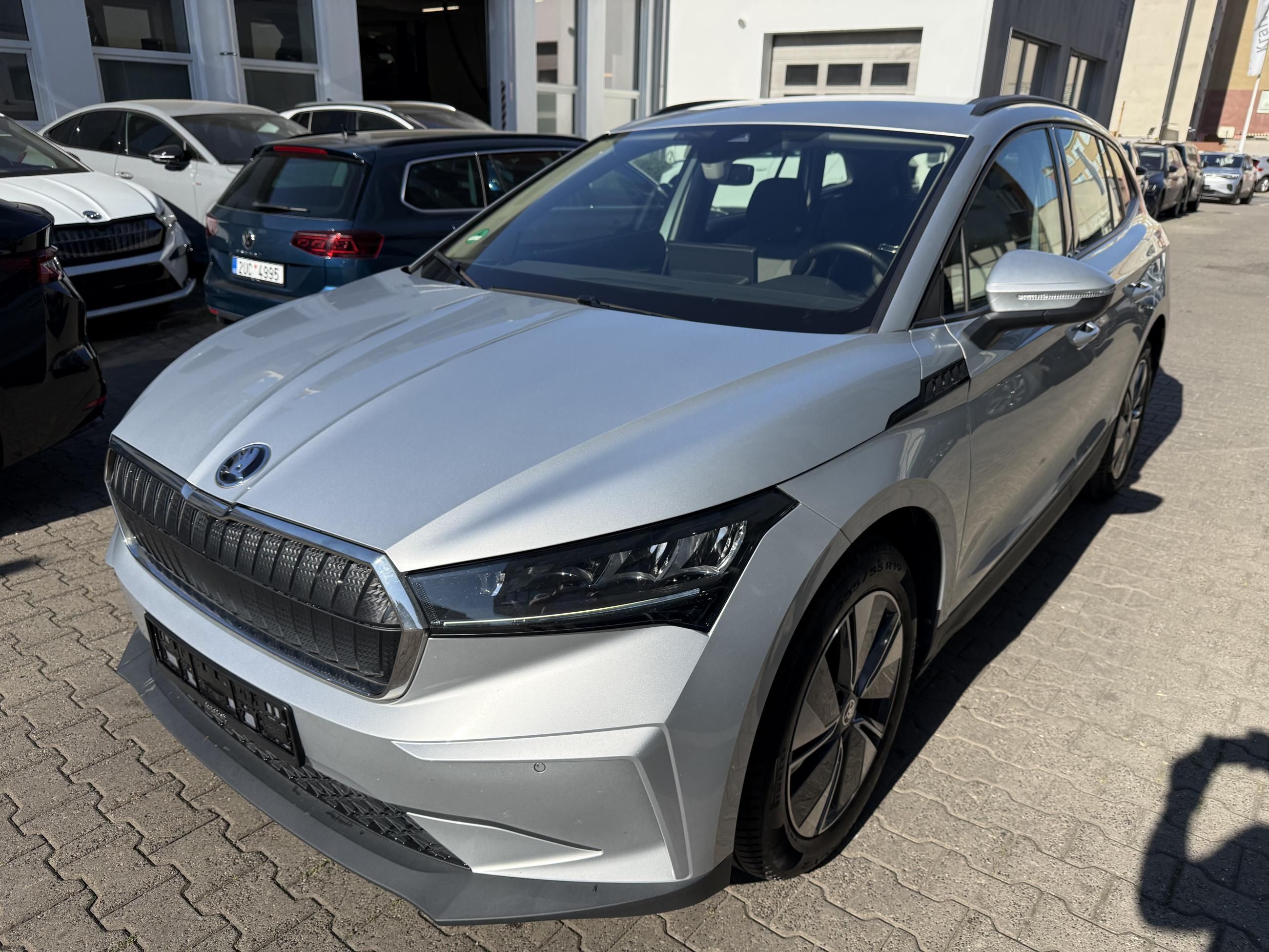 Škoda Enyaq iV, iV 60 132kW / ALU 19'' - fotka 3