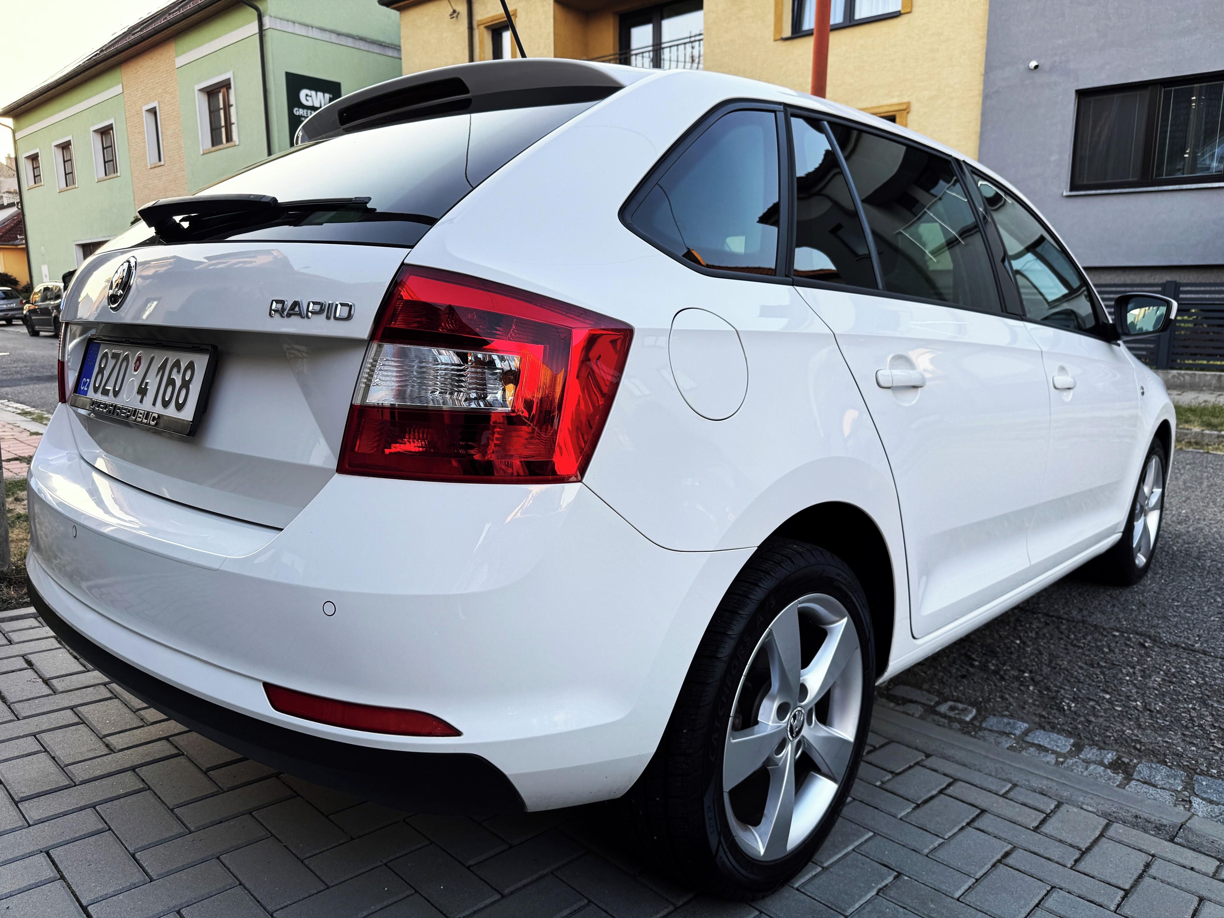 Škoda Rapid, 1.2TSI KLIMA,ALU,SERVISKA, - fotka 5