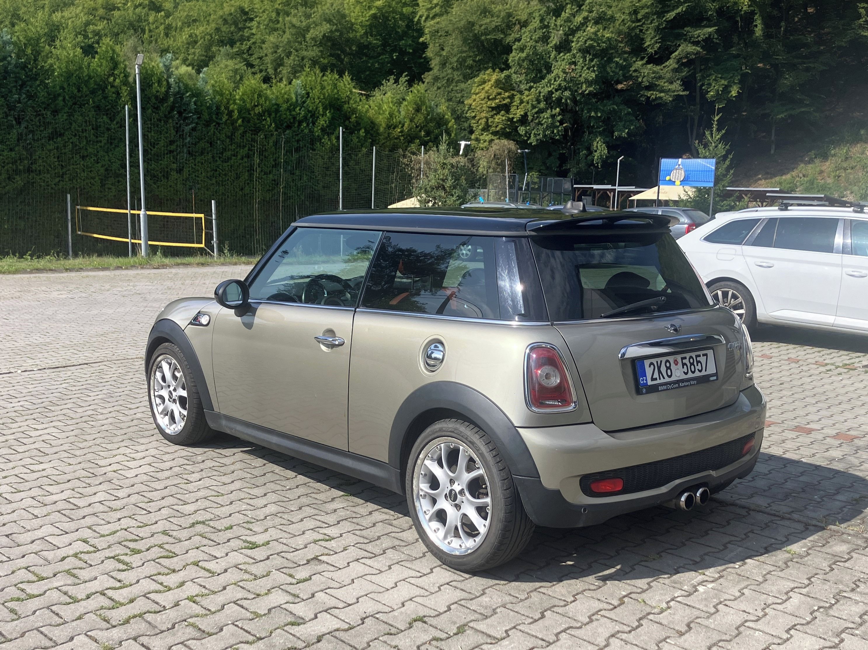 Mini Cooper S - fotka 5