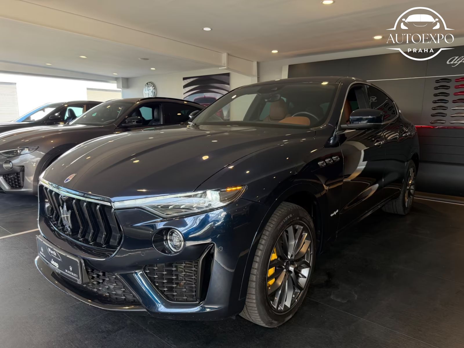 Maserati Levante, Q4 GranSport Panorama - fotka 3