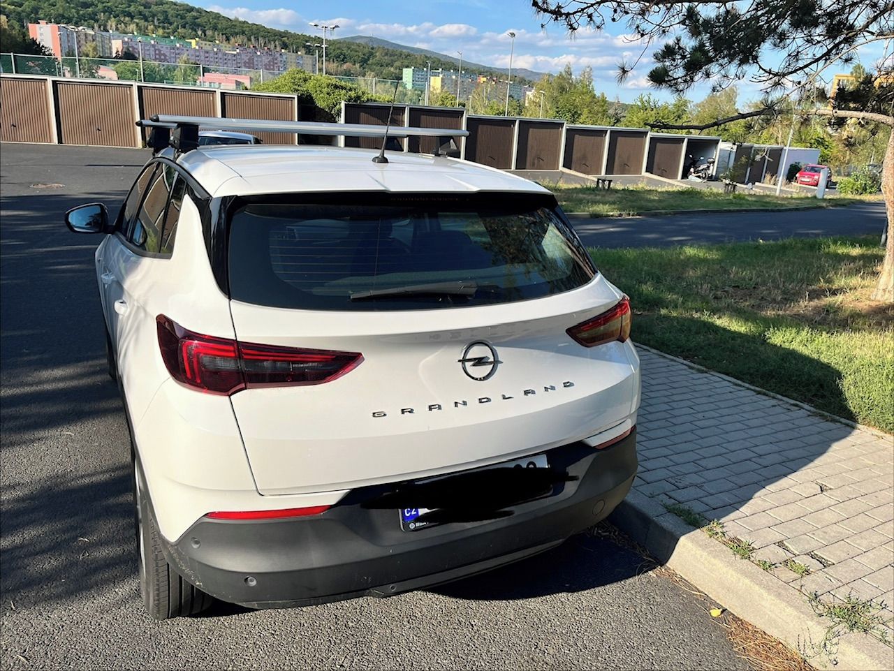 Opel Grandland, Opel Grandland 1.2 AT - fotka 4