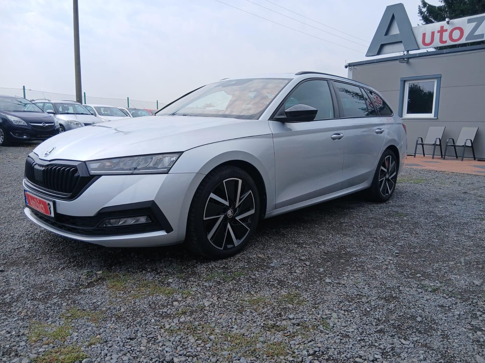 Škoda Octavia, 2.0 TDI,STYLE INDIVIDUAL - fotka 2