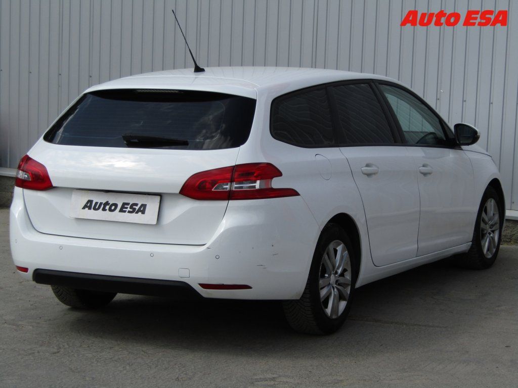 Peugeot 308, 1.6 HDi,navi,autoAC - fotka 4