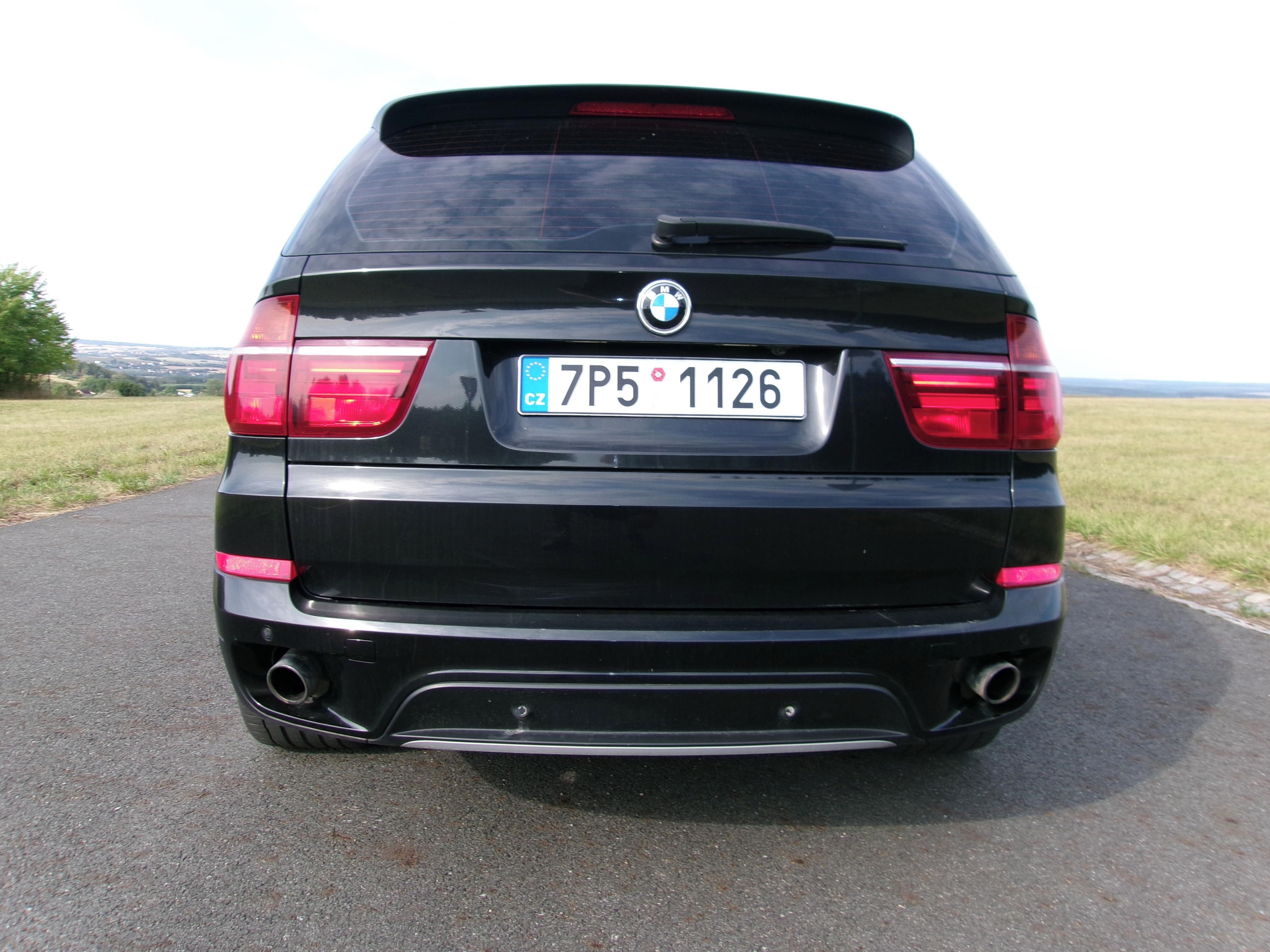 BMW X5, 3,0D 4X4 automat - fotka 6