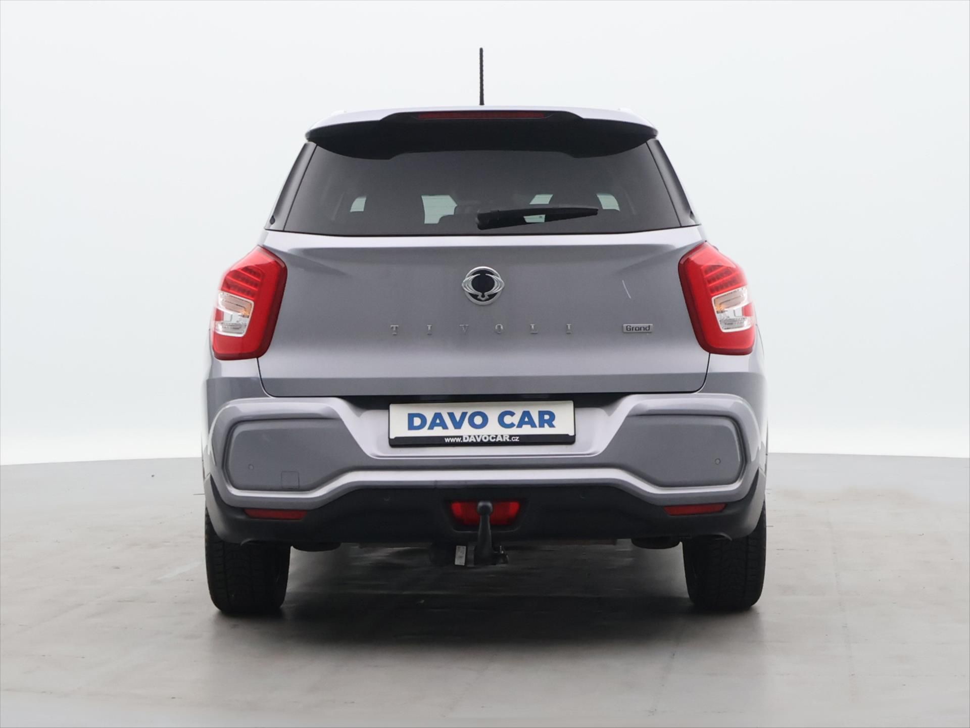 SsangYong Tivoli, Grand 1,5 T-GDI Aut. CZ Style - fotka 6