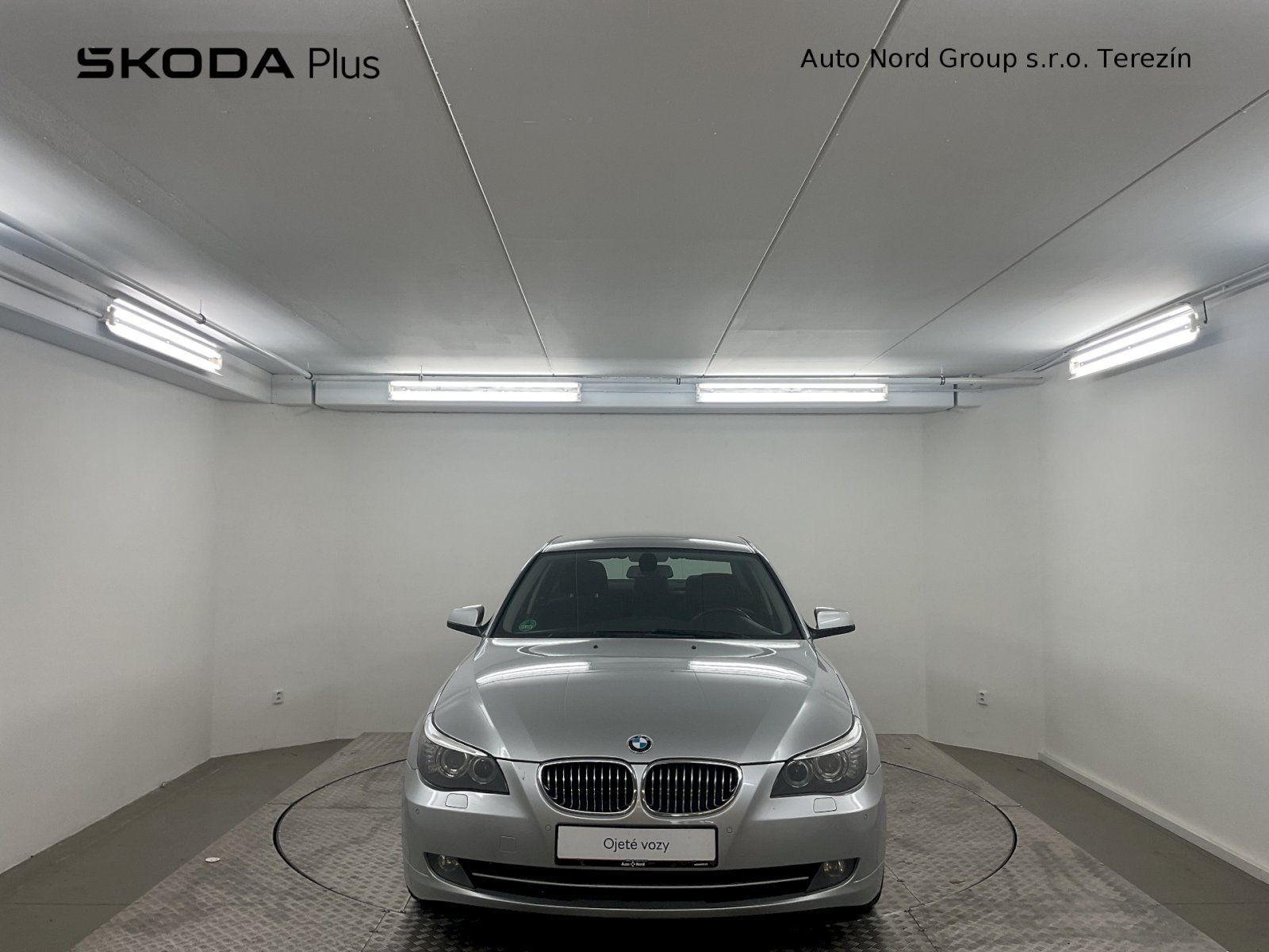 BMW Řada 5, 525 D - fotka 4