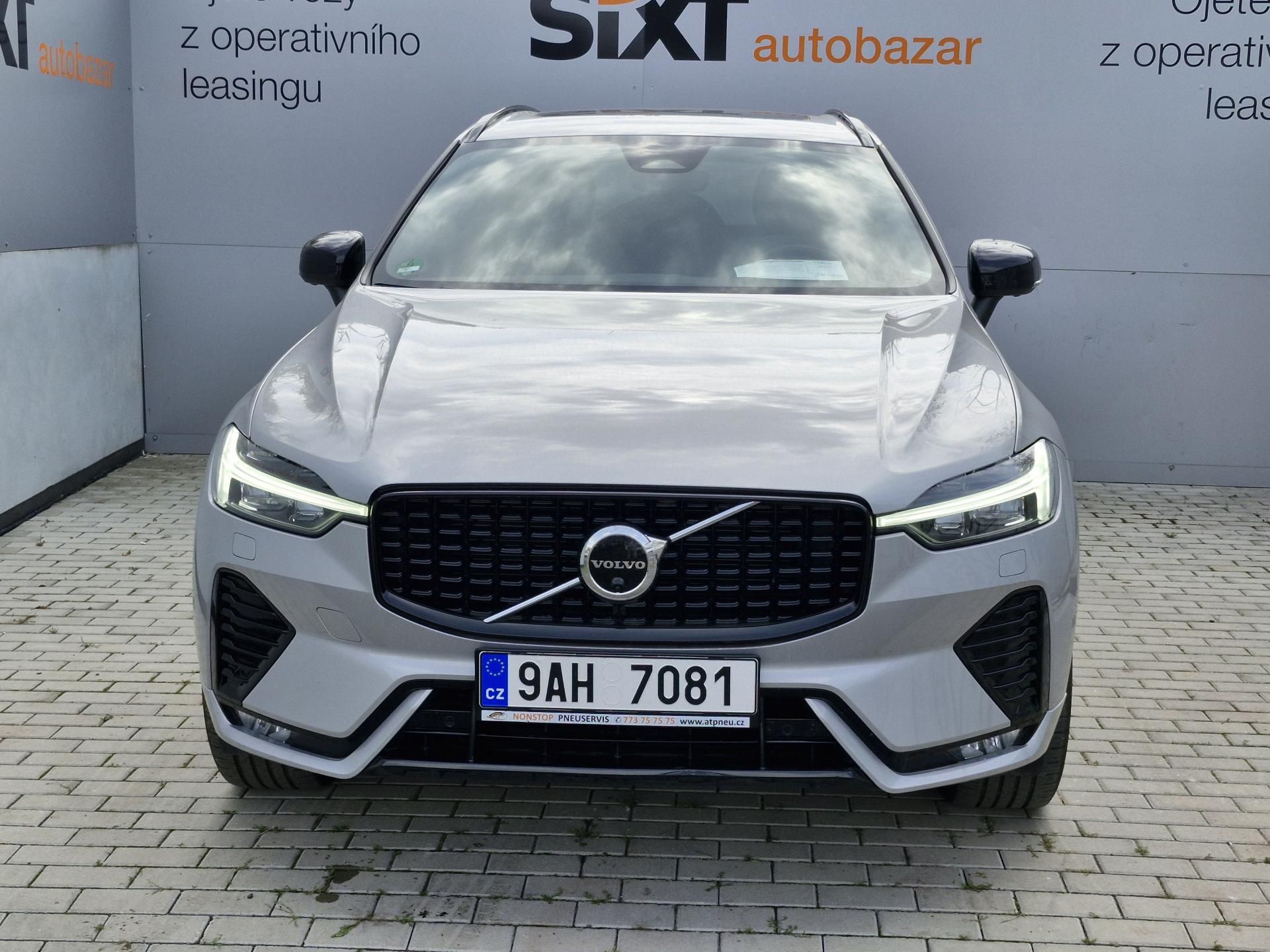 Volvo XC60, B4 R-Design (145 kW) 4x4 AUT - fotka 2